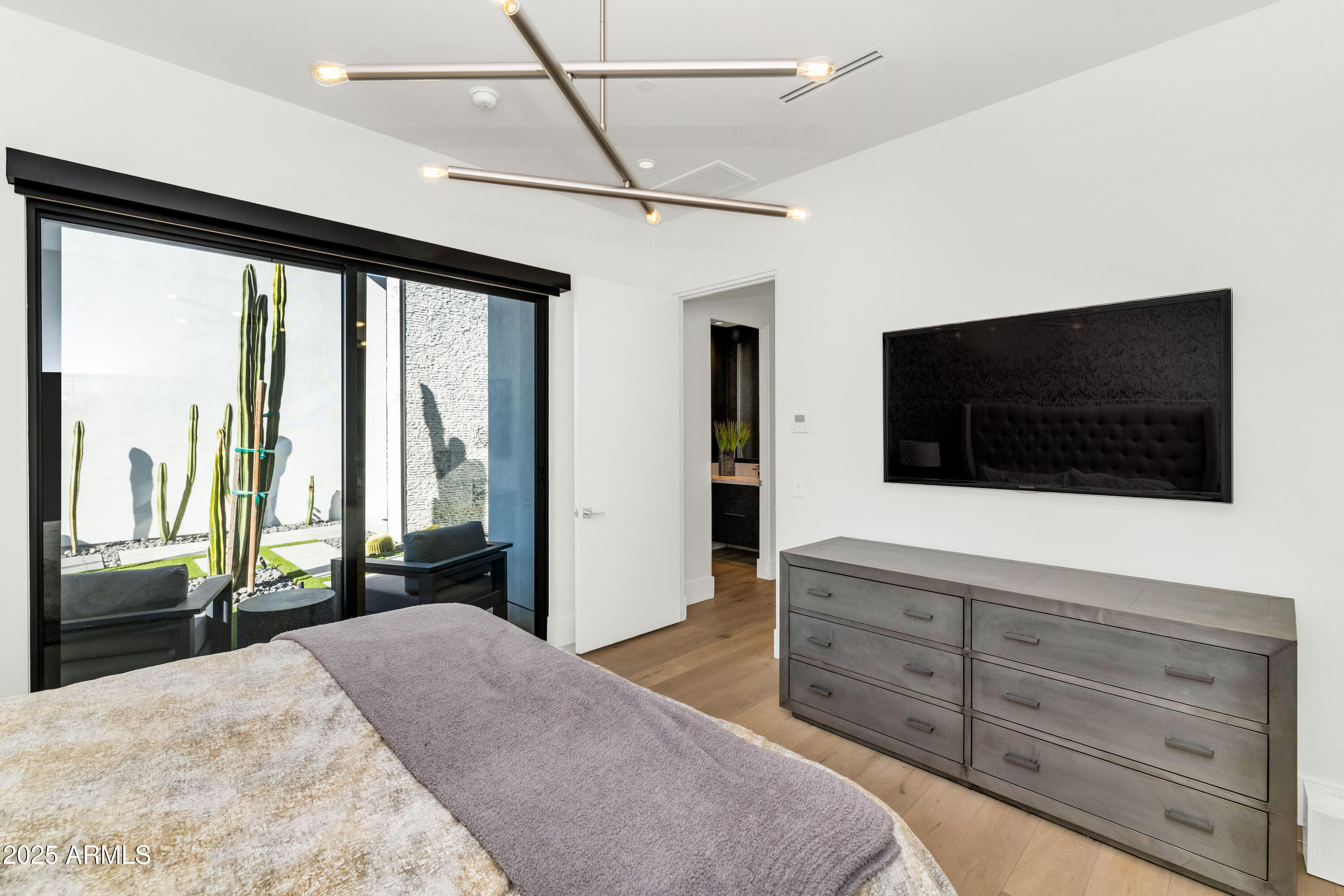 RITZ-CARLTON PARCEL B - Residential
