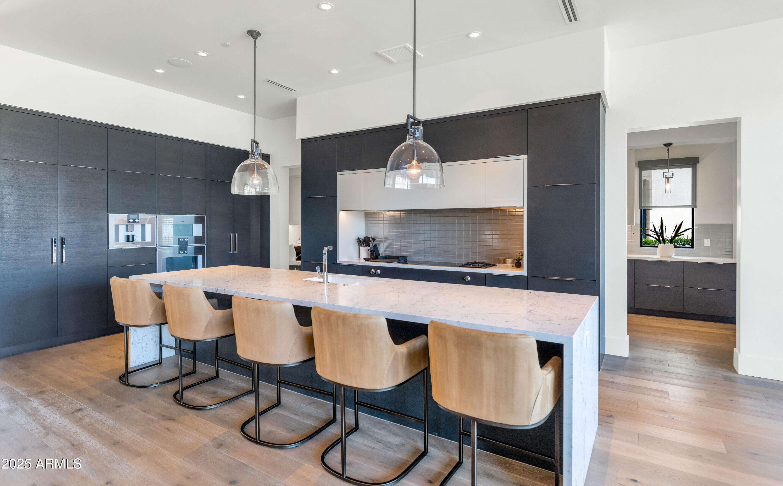 RITZ-CARLTON PARCEL B - Residential