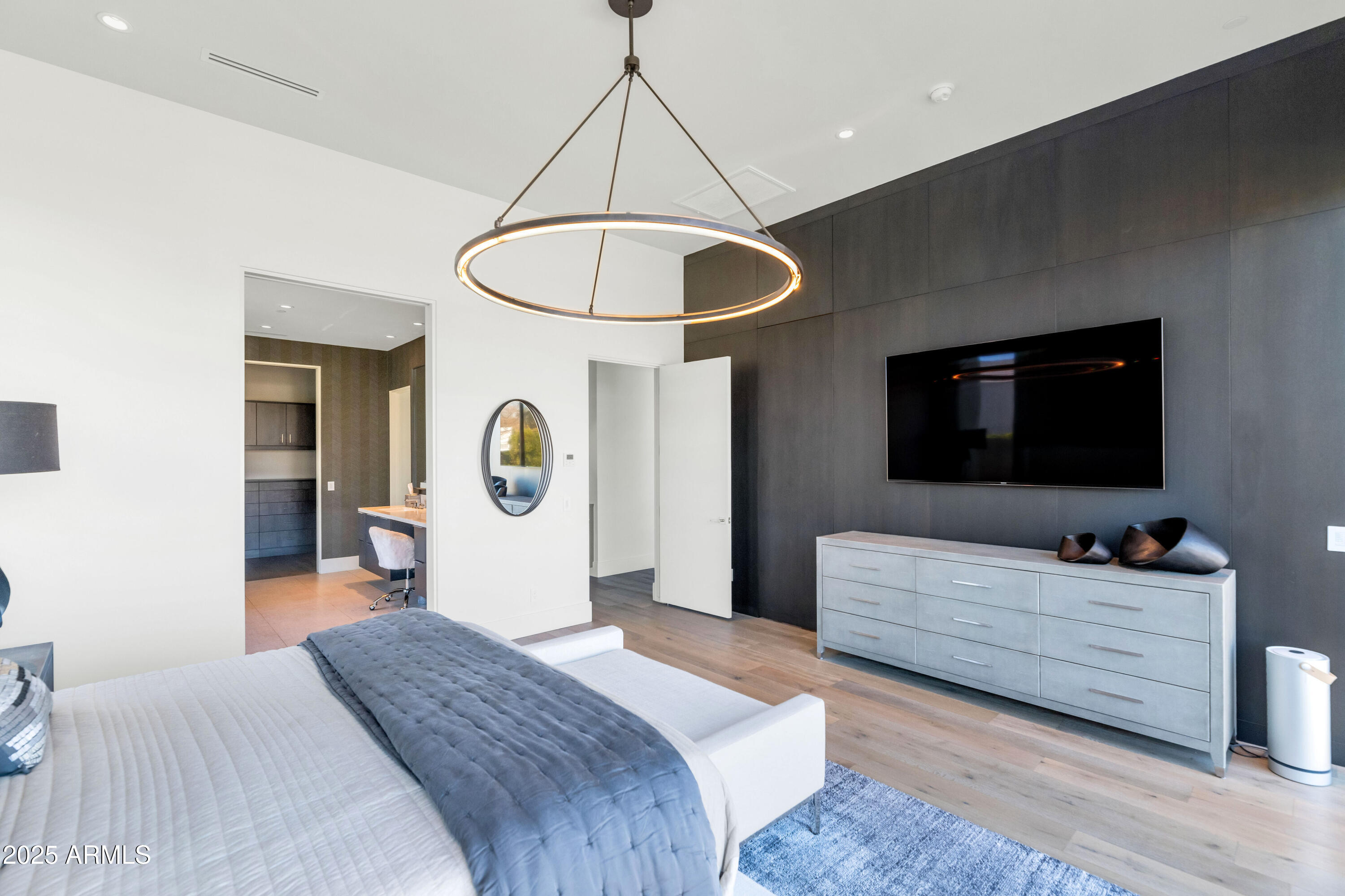 RITZ-CARLTON PARCEL B - Residential