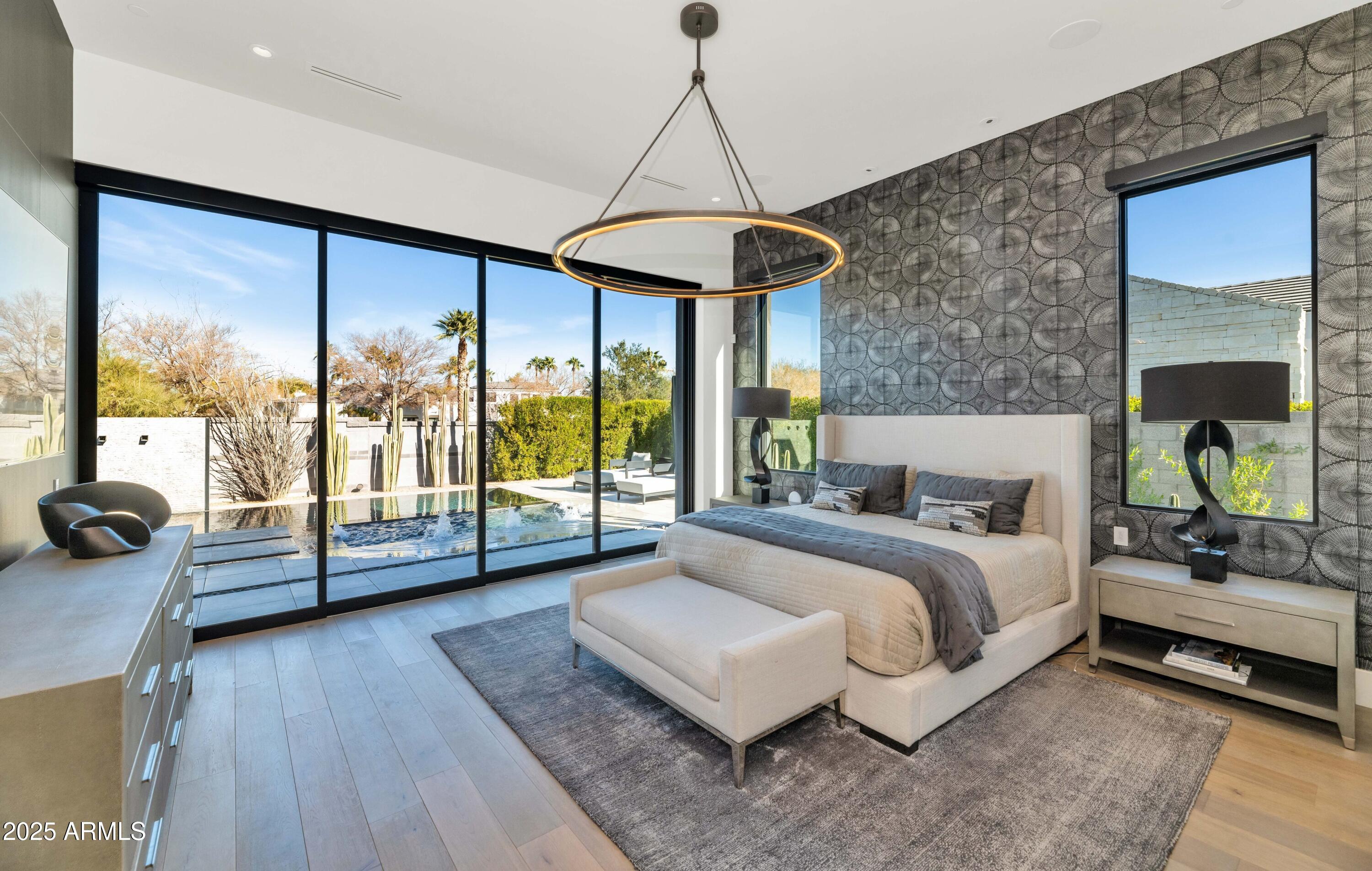 RITZ-CARLTON PARCEL B - Residential