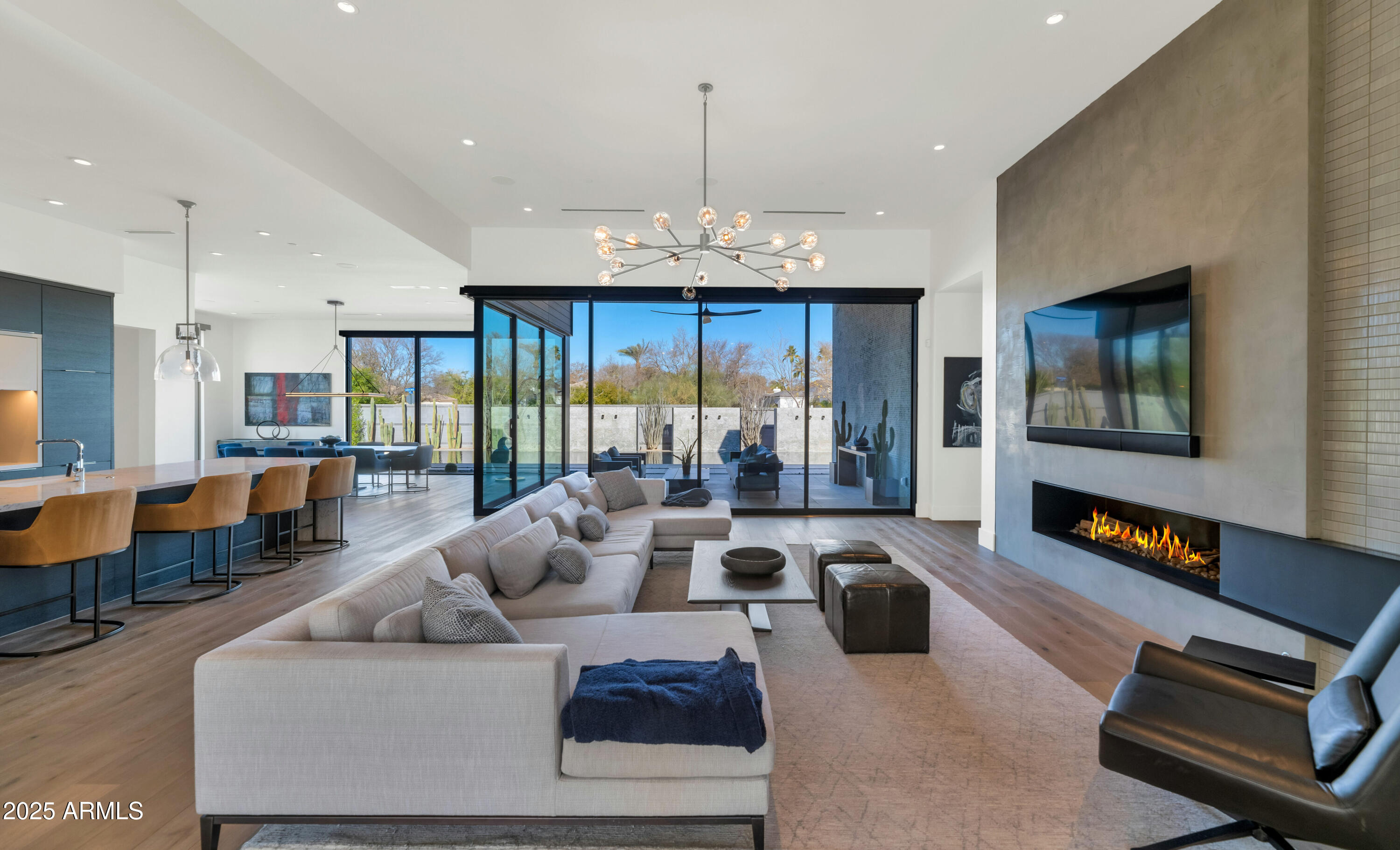 RITZ-CARLTON PARCEL B - Residential