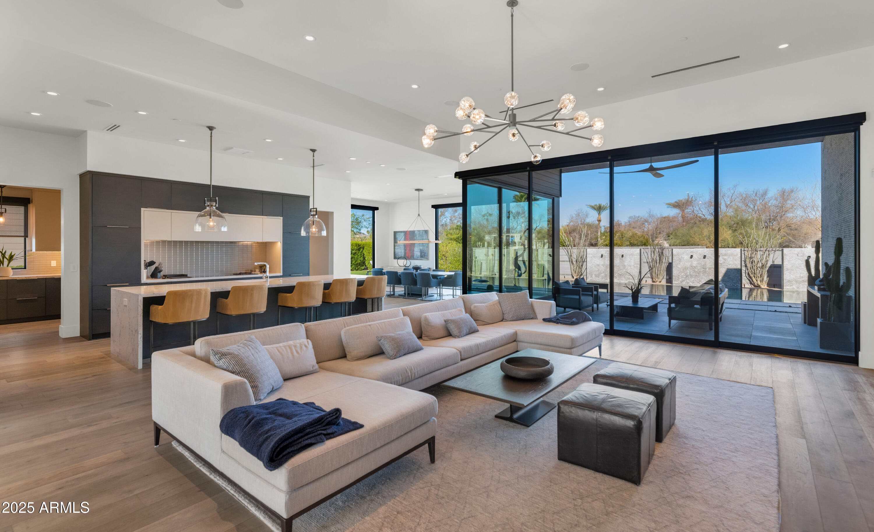 RITZ-CARLTON PARCEL B - Residential