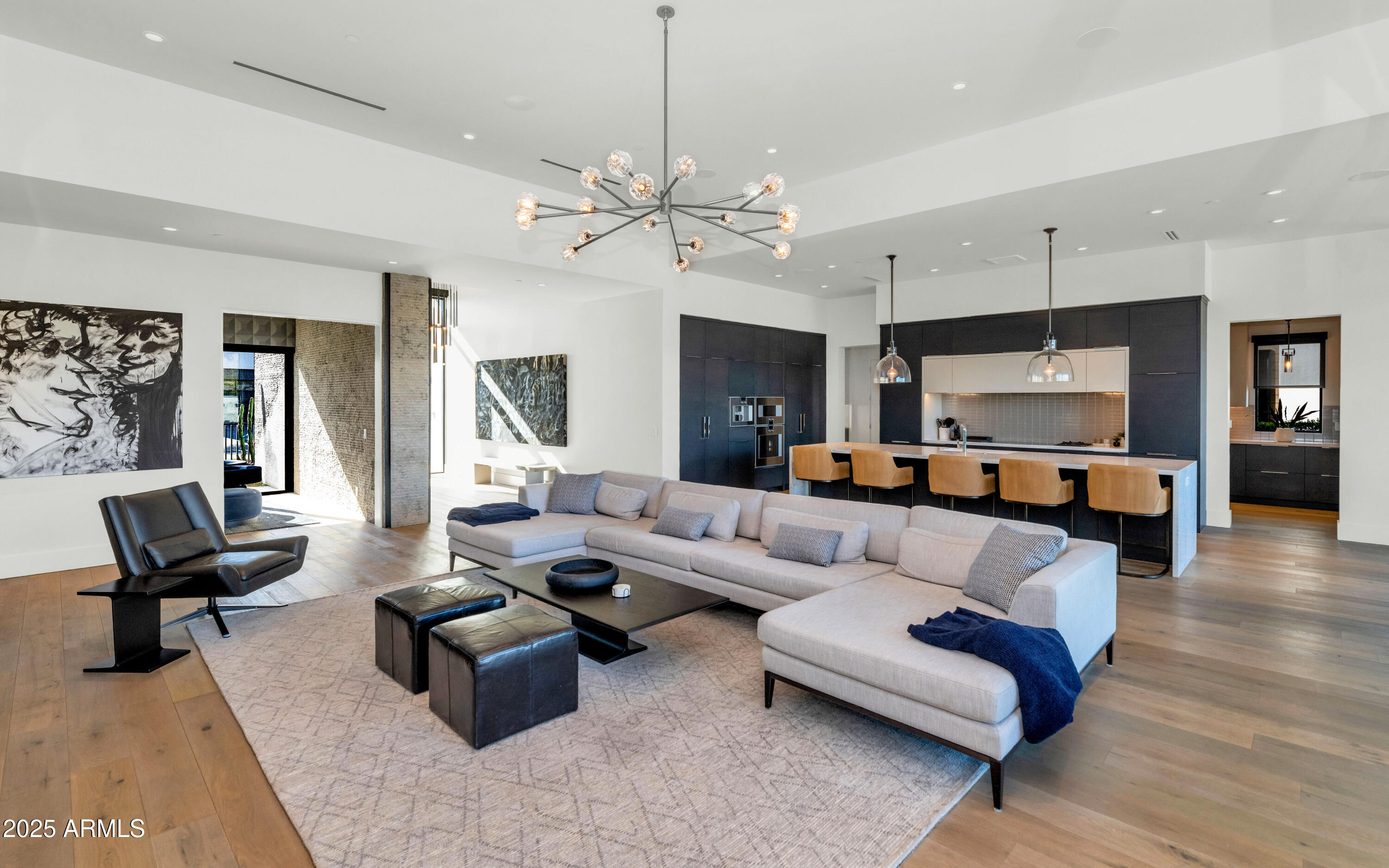 RITZ-CARLTON PARCEL B - Residential