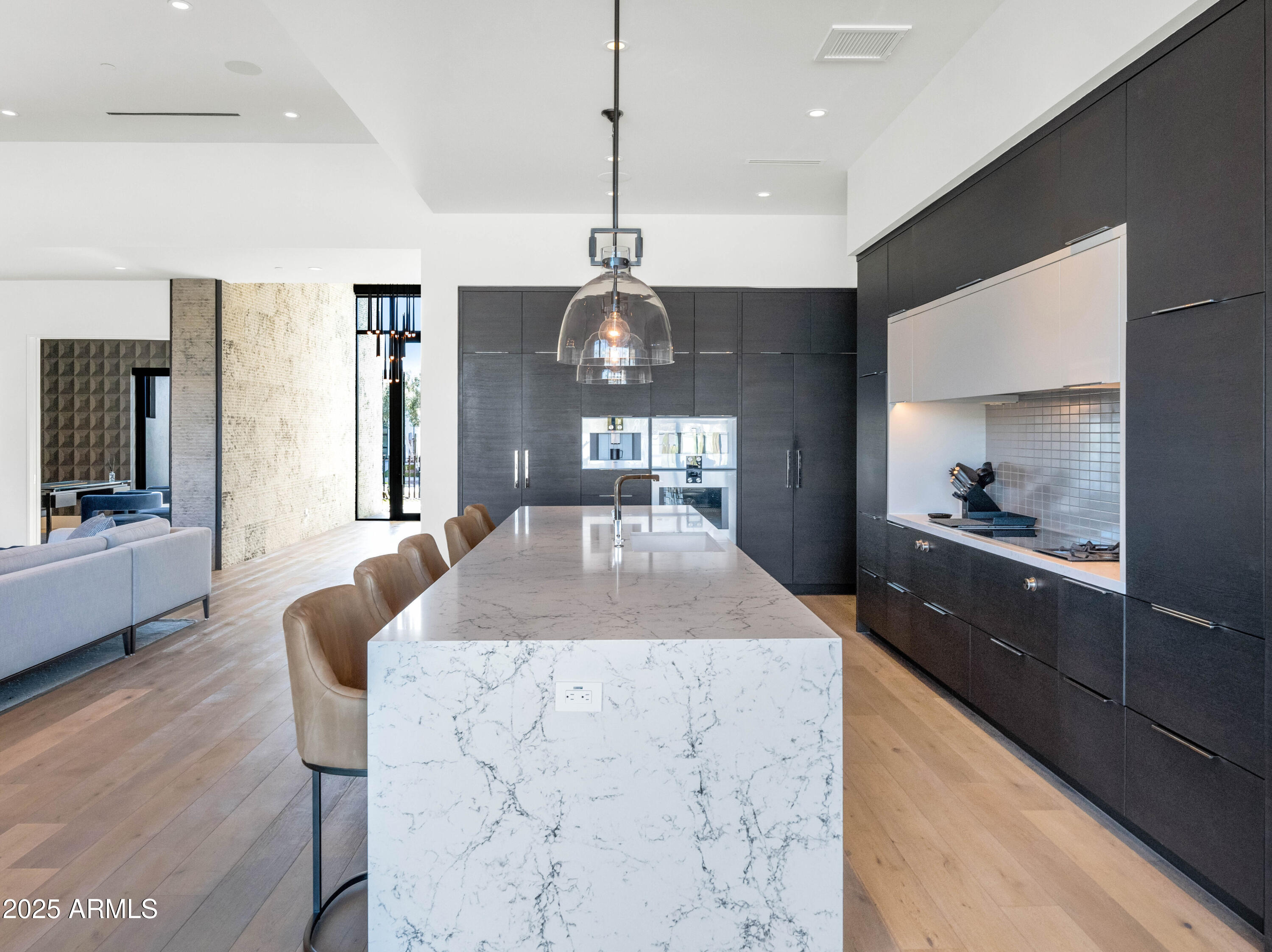 RITZ-CARLTON PARCEL B - Residential