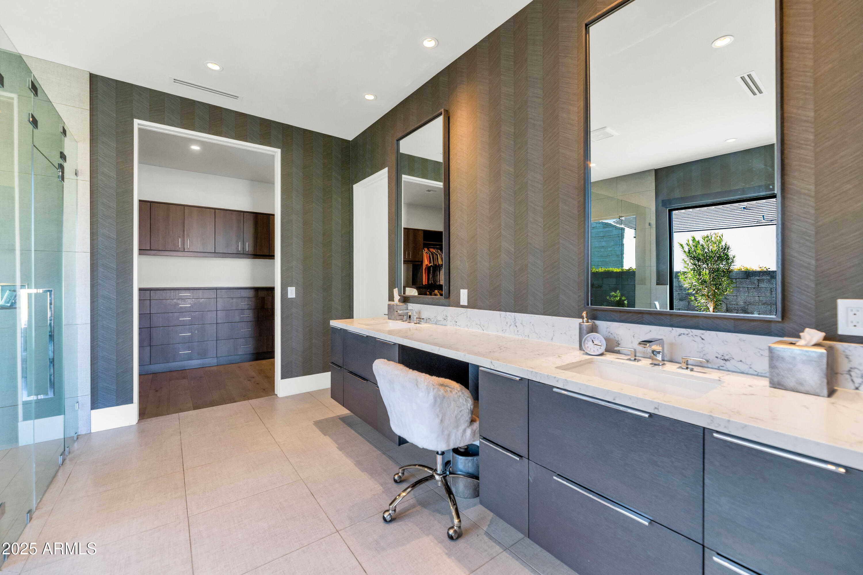 RITZ-CARLTON PARCEL B - Residential