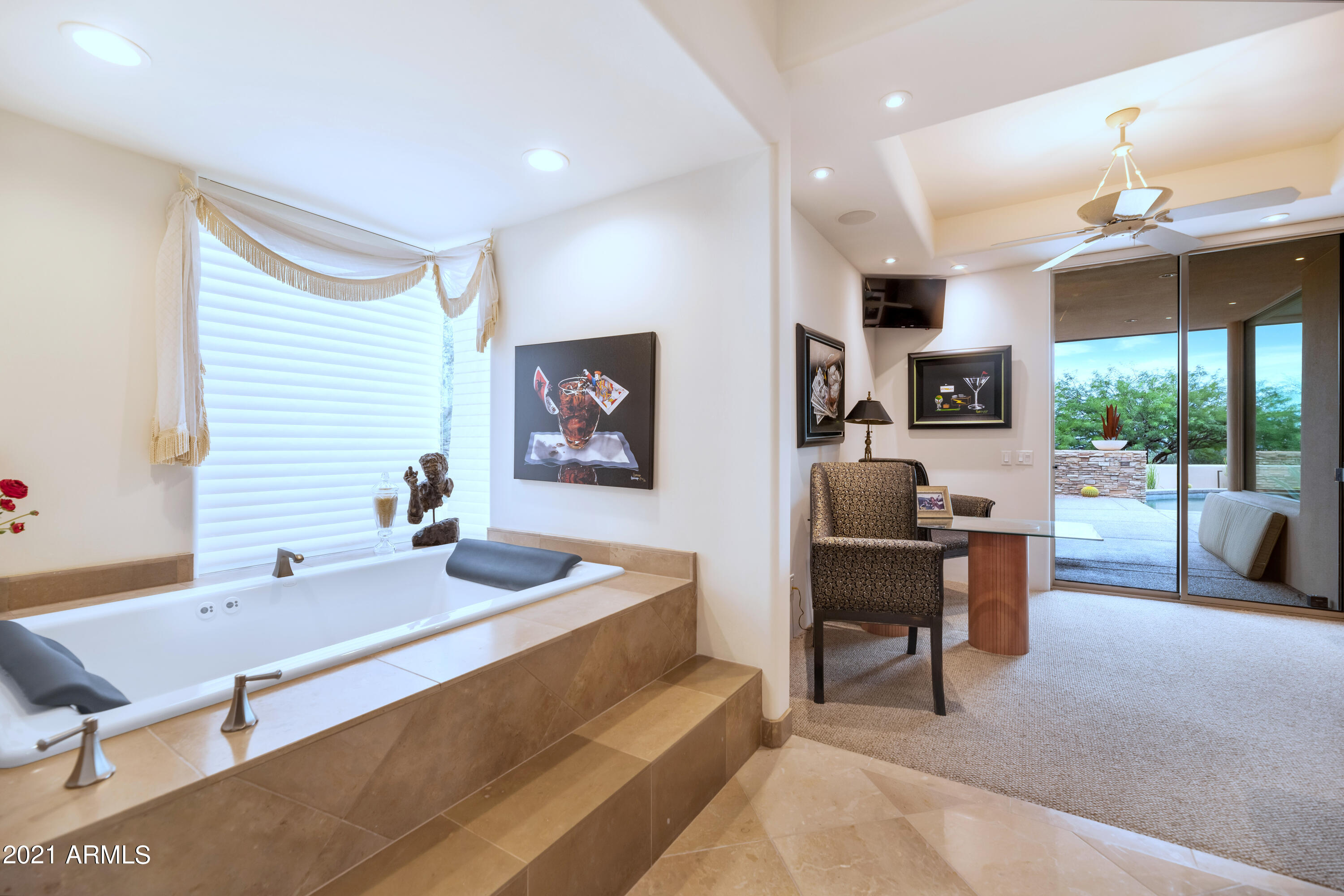 DESERT MOUNTAIN PHASE 2 UNIT 18 - Residential
