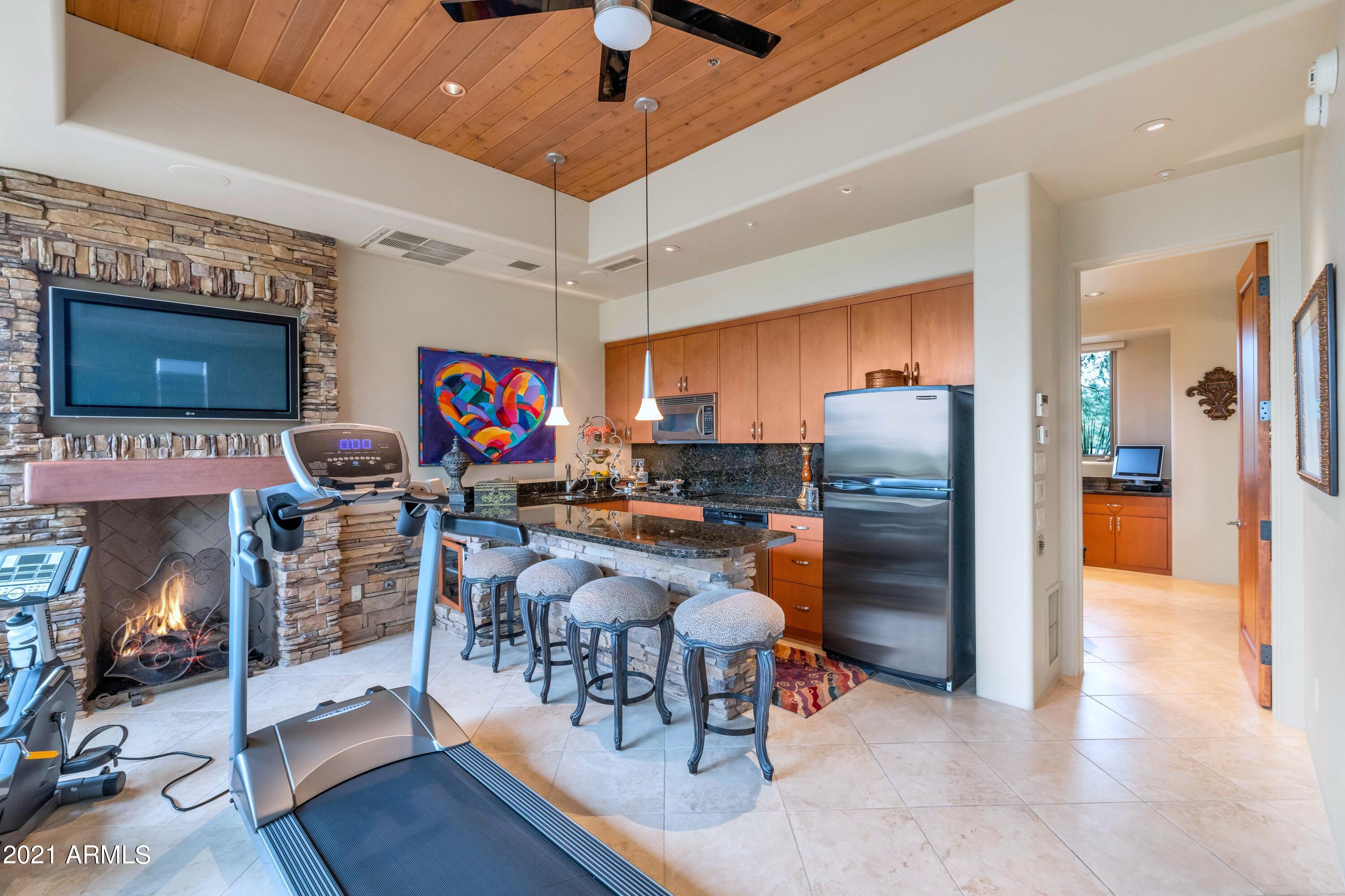 DESERT MOUNTAIN PHASE 2 UNIT 18 - Residential
