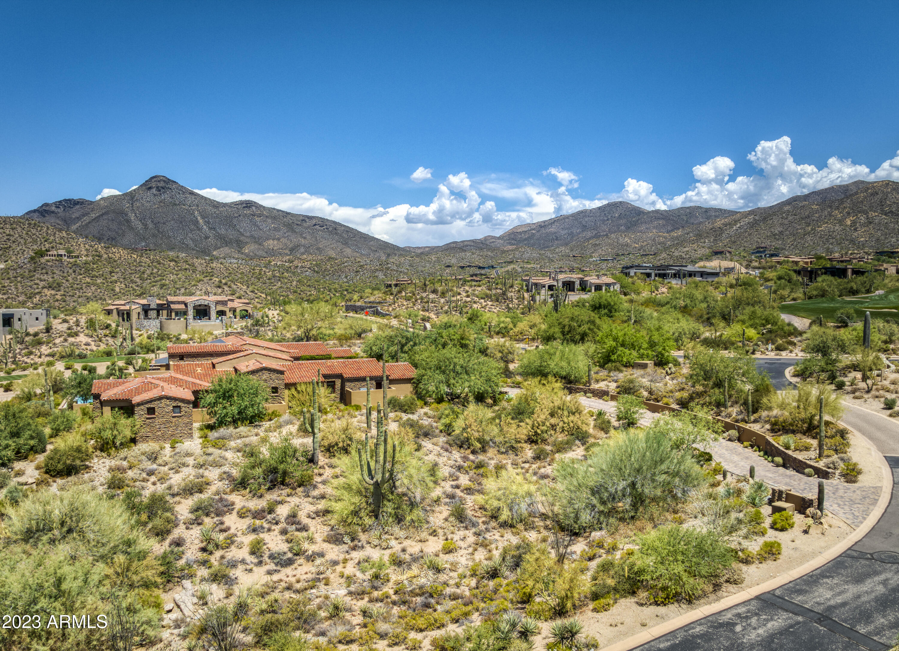 DESERT MOUNTAIN - Residential