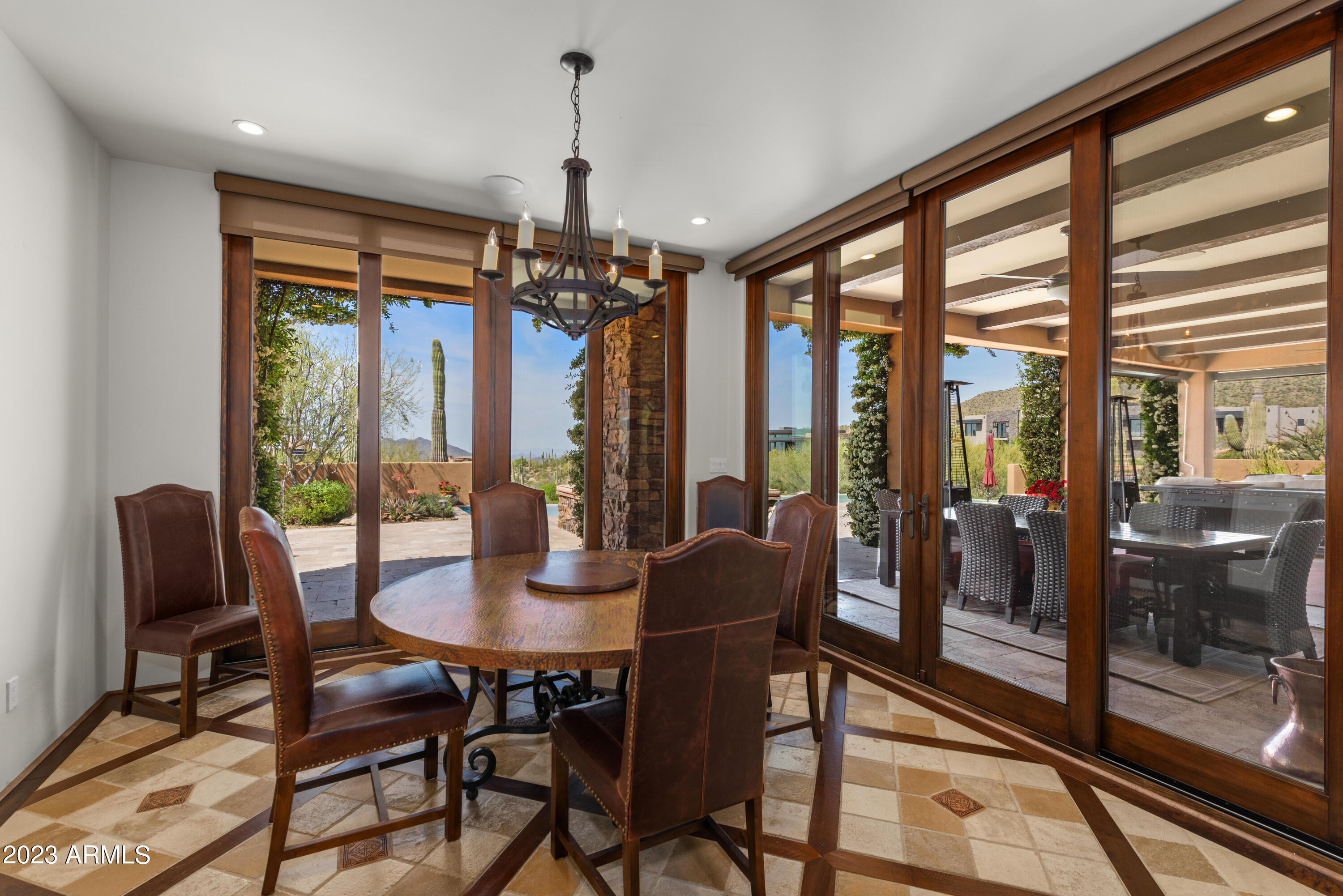 DESERT MOUNTAIN - Residential