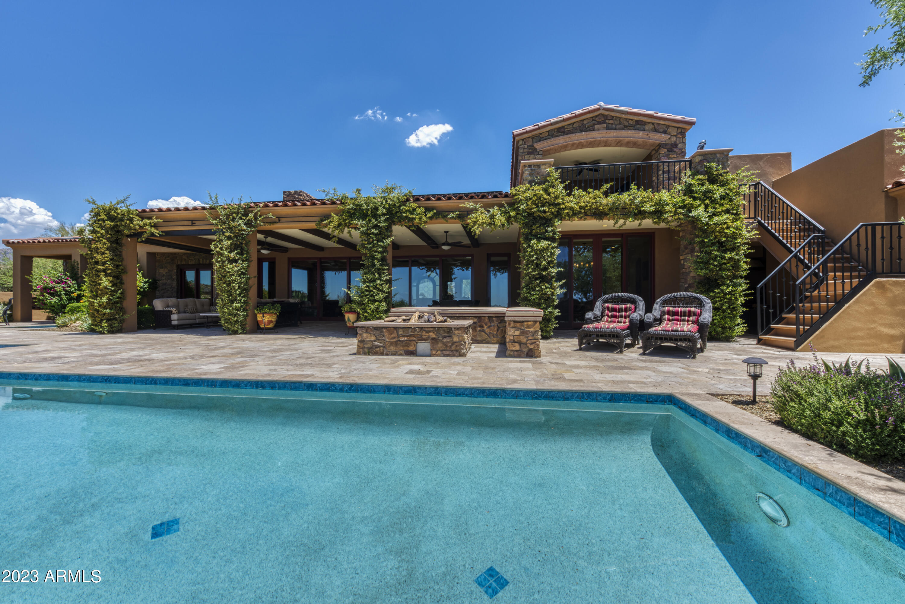 DESERT MOUNTAIN - Residential