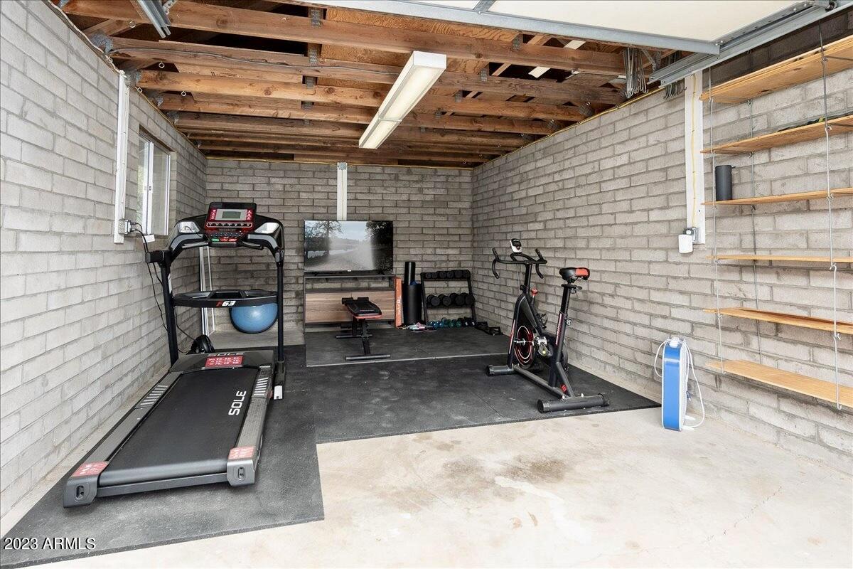 TOWN & COUNTRY ESTATES UNIT 2 - Residential