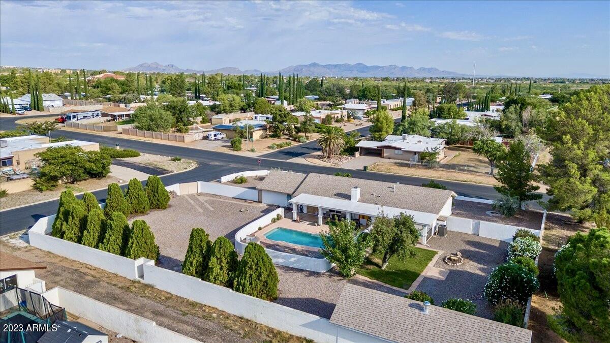 TOWN & COUNTRY ESTATES UNIT 2 - Residential