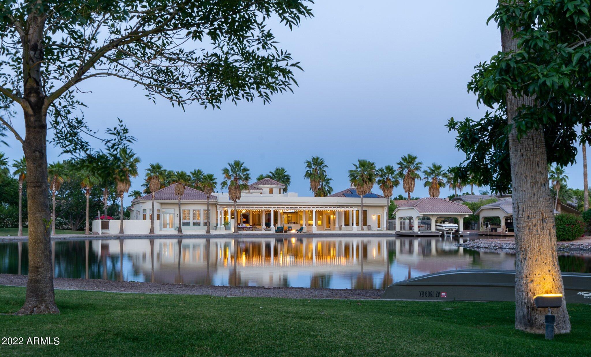 CRYSTAL POINT ESTATES AMD LOT 1-20 TR A-H - Residential