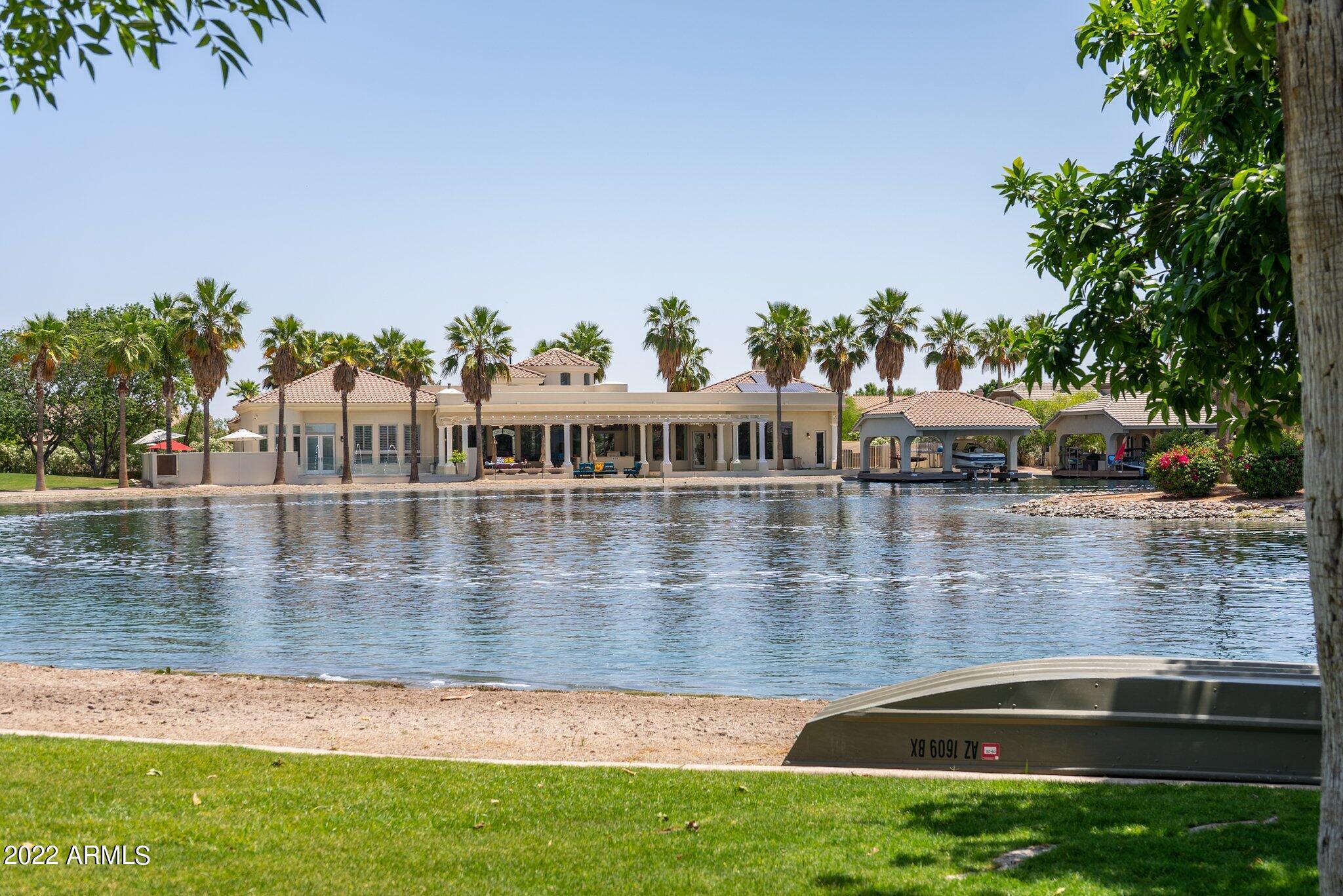 CRYSTAL POINT ESTATES AMD LOT 1-20 TR A-H - Residential