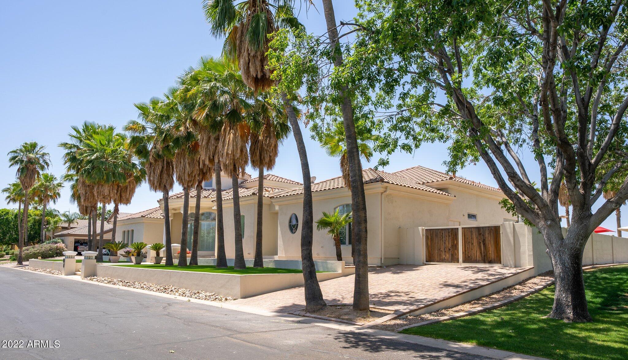 CRYSTAL POINT ESTATES AMD LOT 1-20 TR A-H - Residential