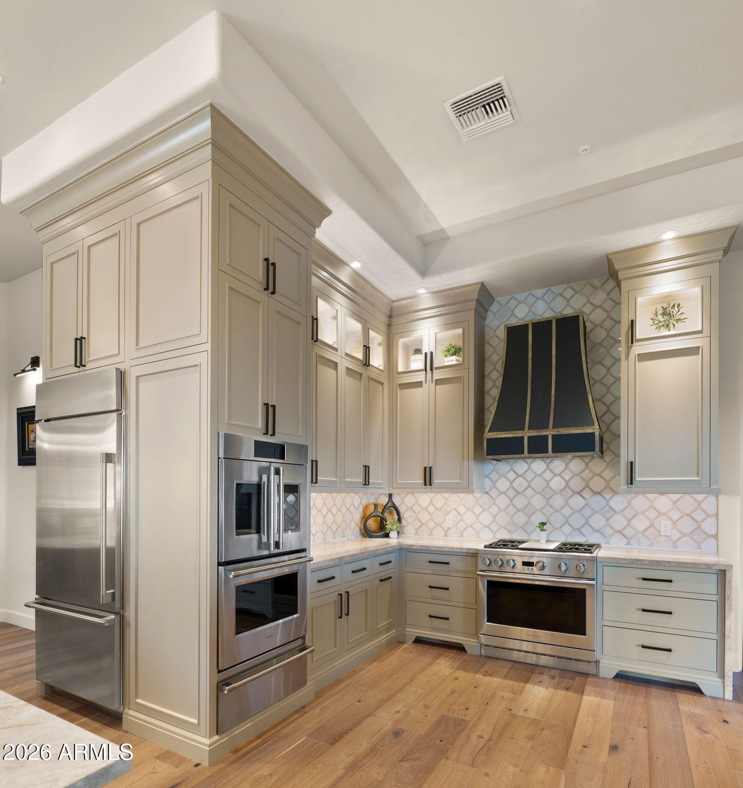 DIAMOND POINT AT LAS SENDAS MOUNTAIN - Residential