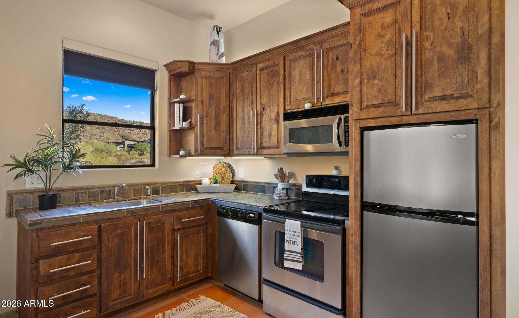 DIAMOND POINT AT LAS SENDAS MOUNTAIN - Residential