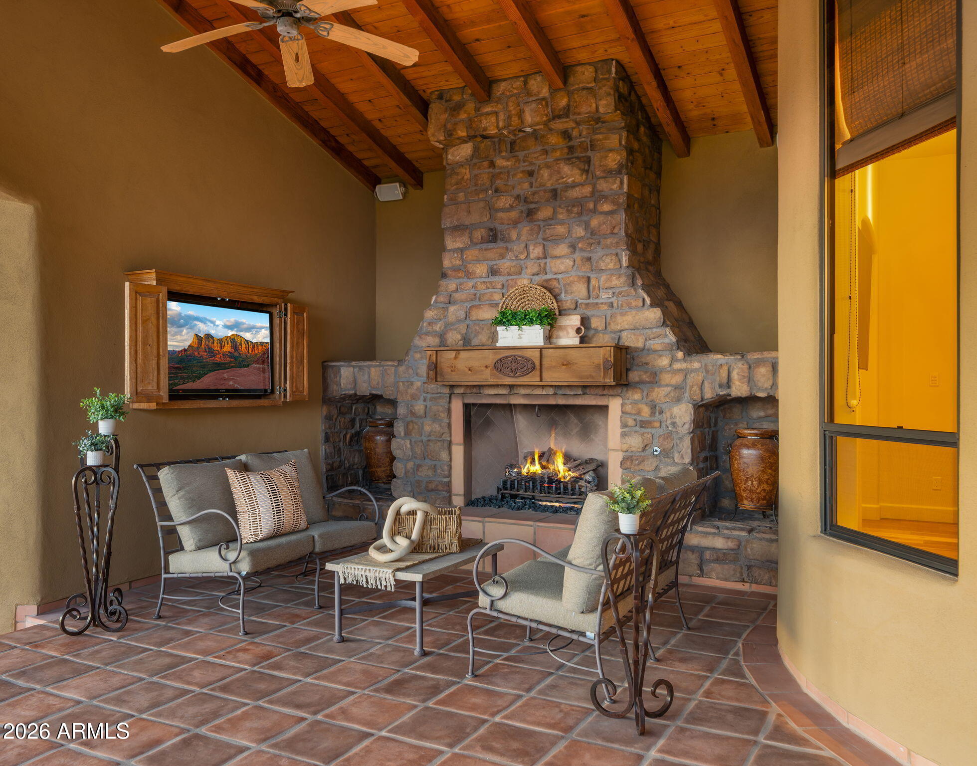DIAMOND POINT AT LAS SENDAS MOUNTAIN - Residential