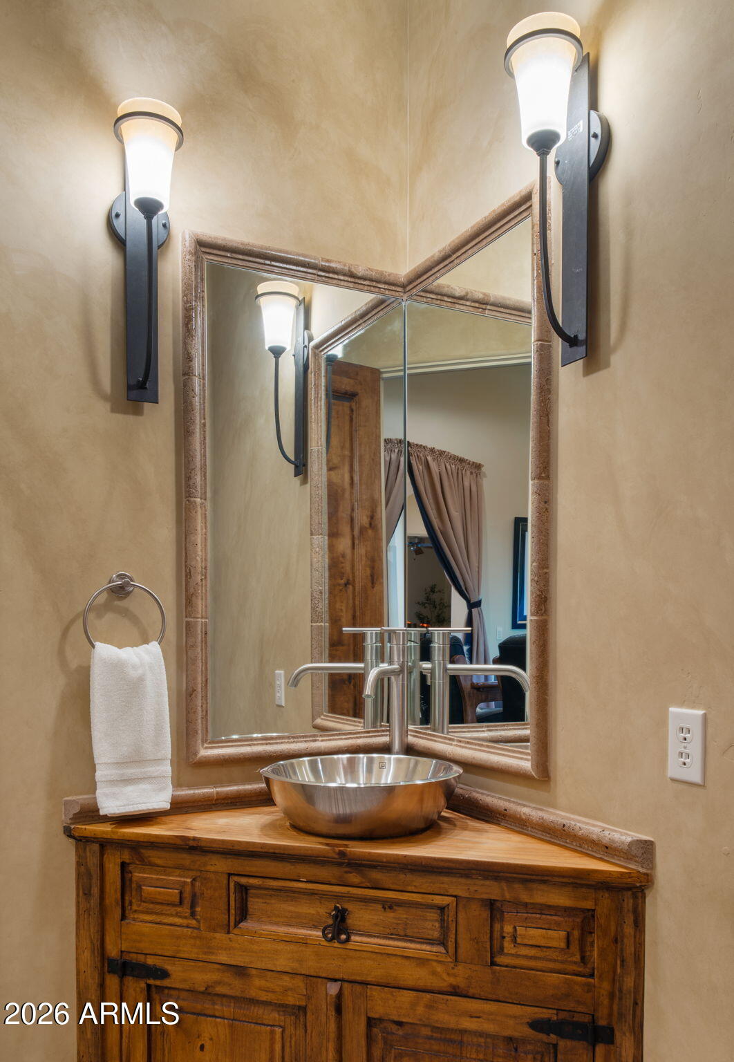 DIAMOND POINT AT LAS SENDAS MOUNTAIN - Residential