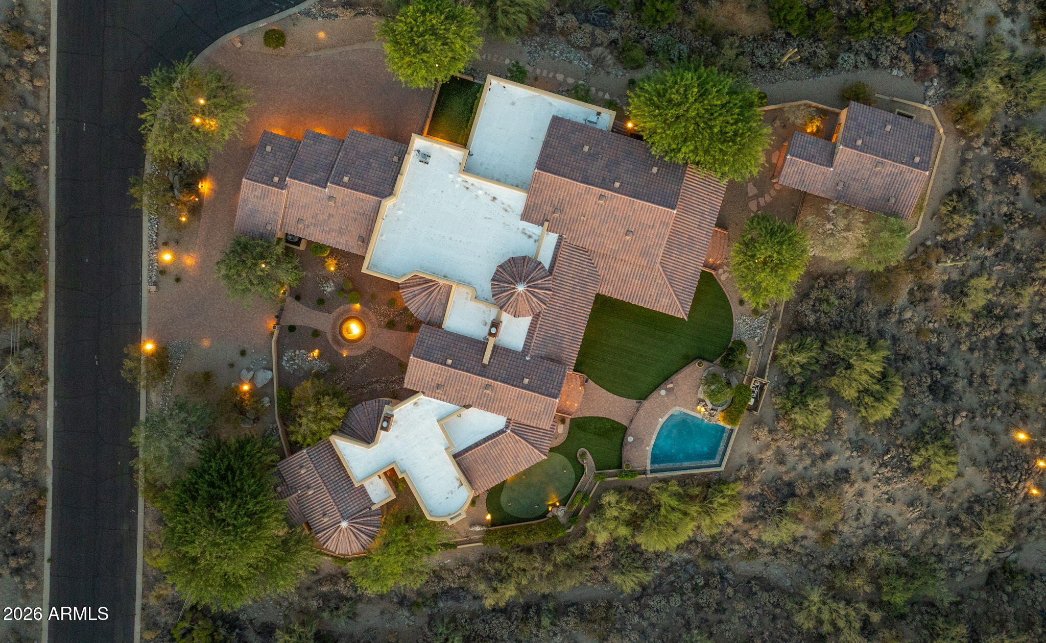 DIAMOND POINT AT LAS SENDAS MOUNTAIN - Residential
