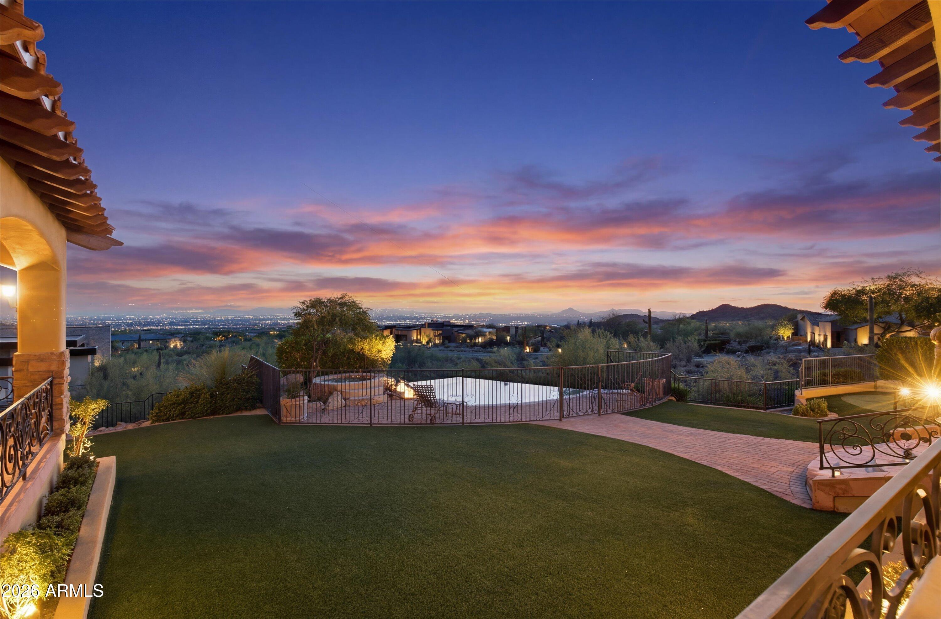 DIAMOND POINT AT LAS SENDAS MOUNTAIN - Residential