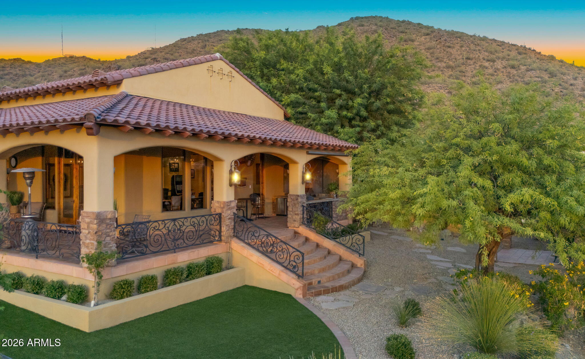DIAMOND POINT AT LAS SENDAS MOUNTAIN - Residential