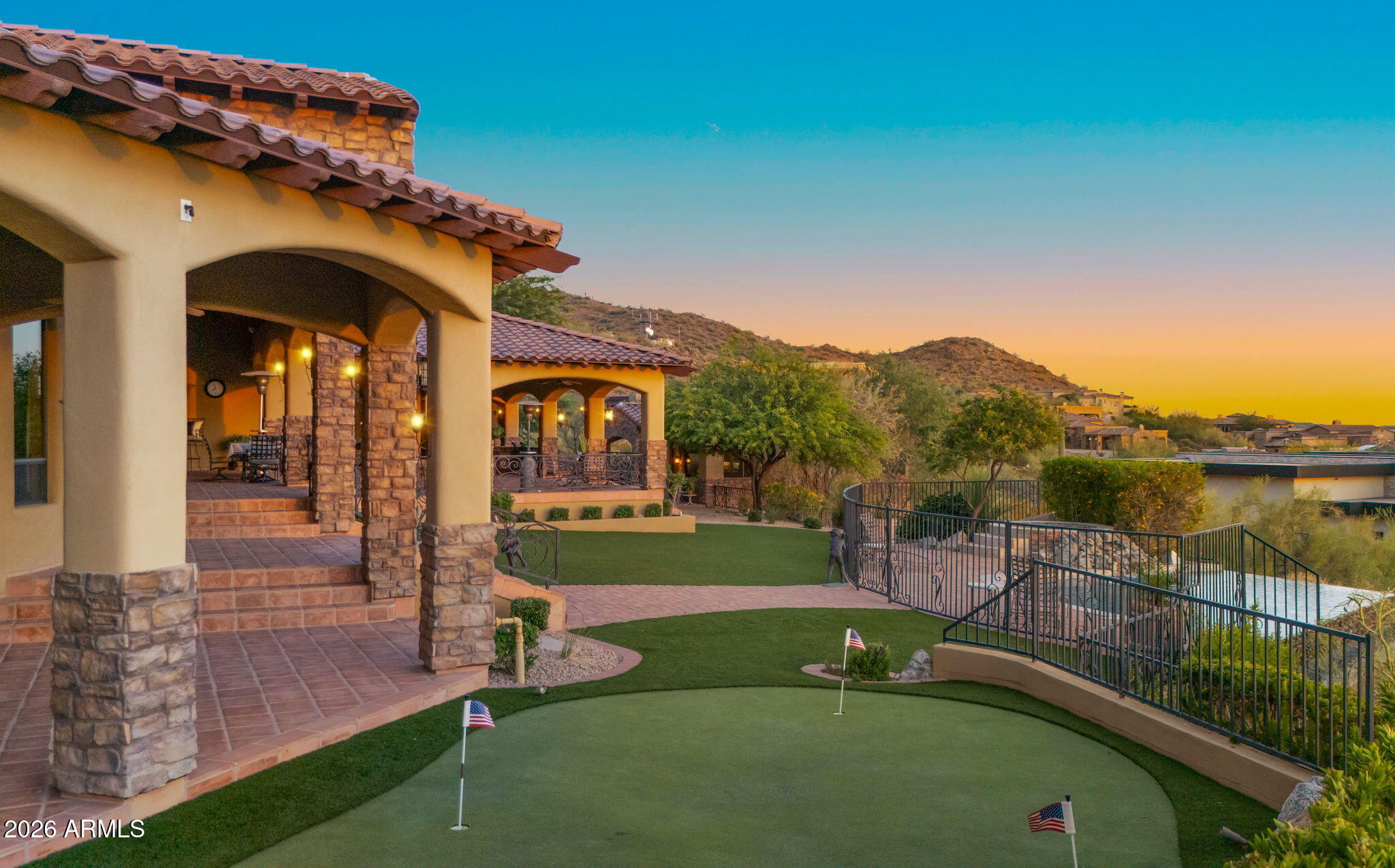 DIAMOND POINT AT LAS SENDAS MOUNTAIN - Residential