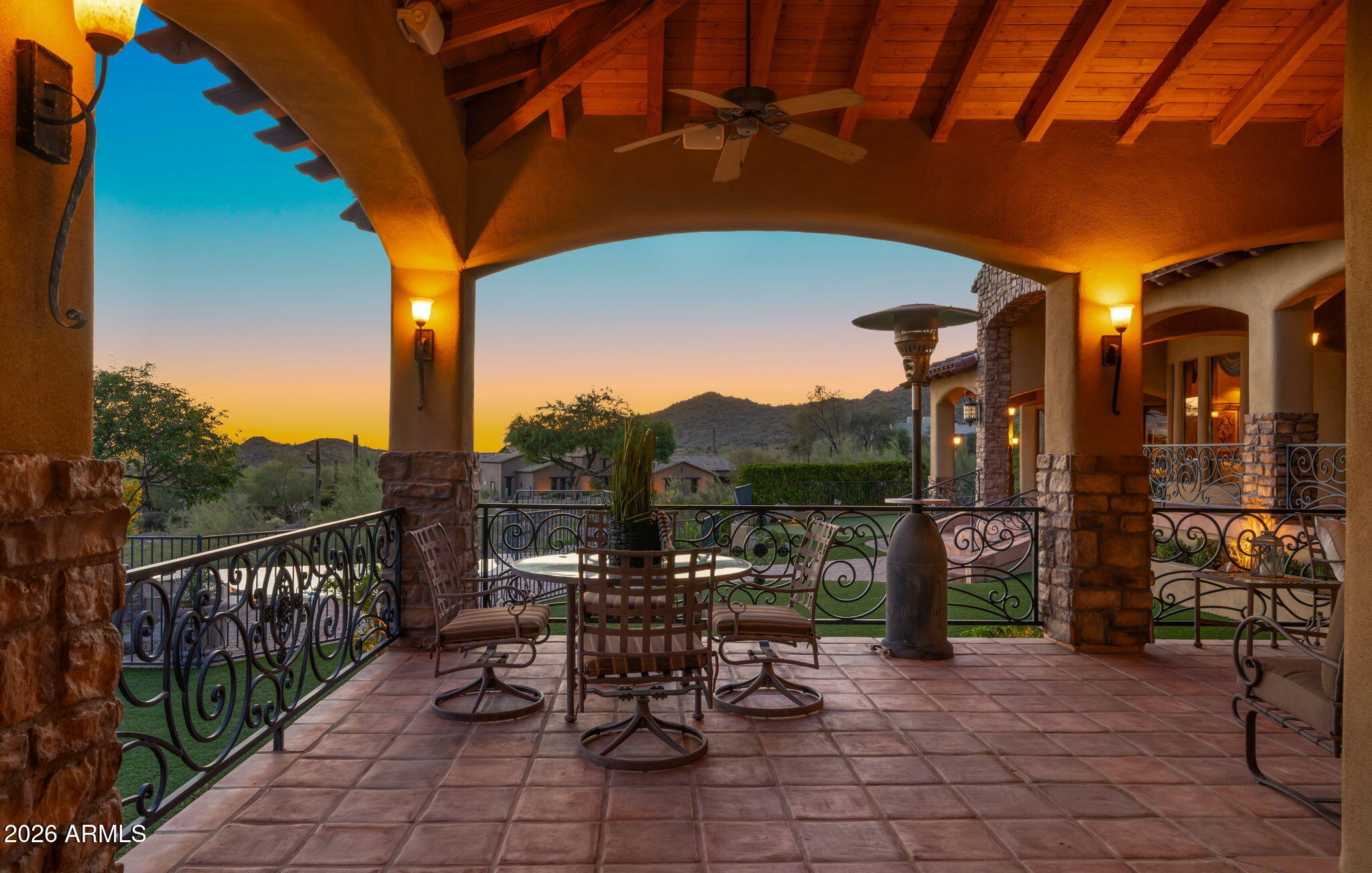 DIAMOND POINT AT LAS SENDAS MOUNTAIN - Residential