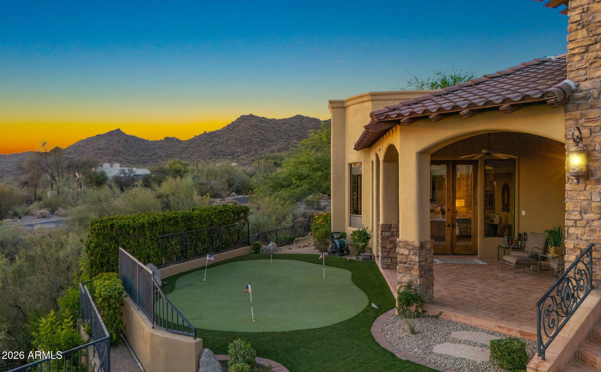DIAMOND POINT AT LAS SENDAS MOUNTAIN - Residential