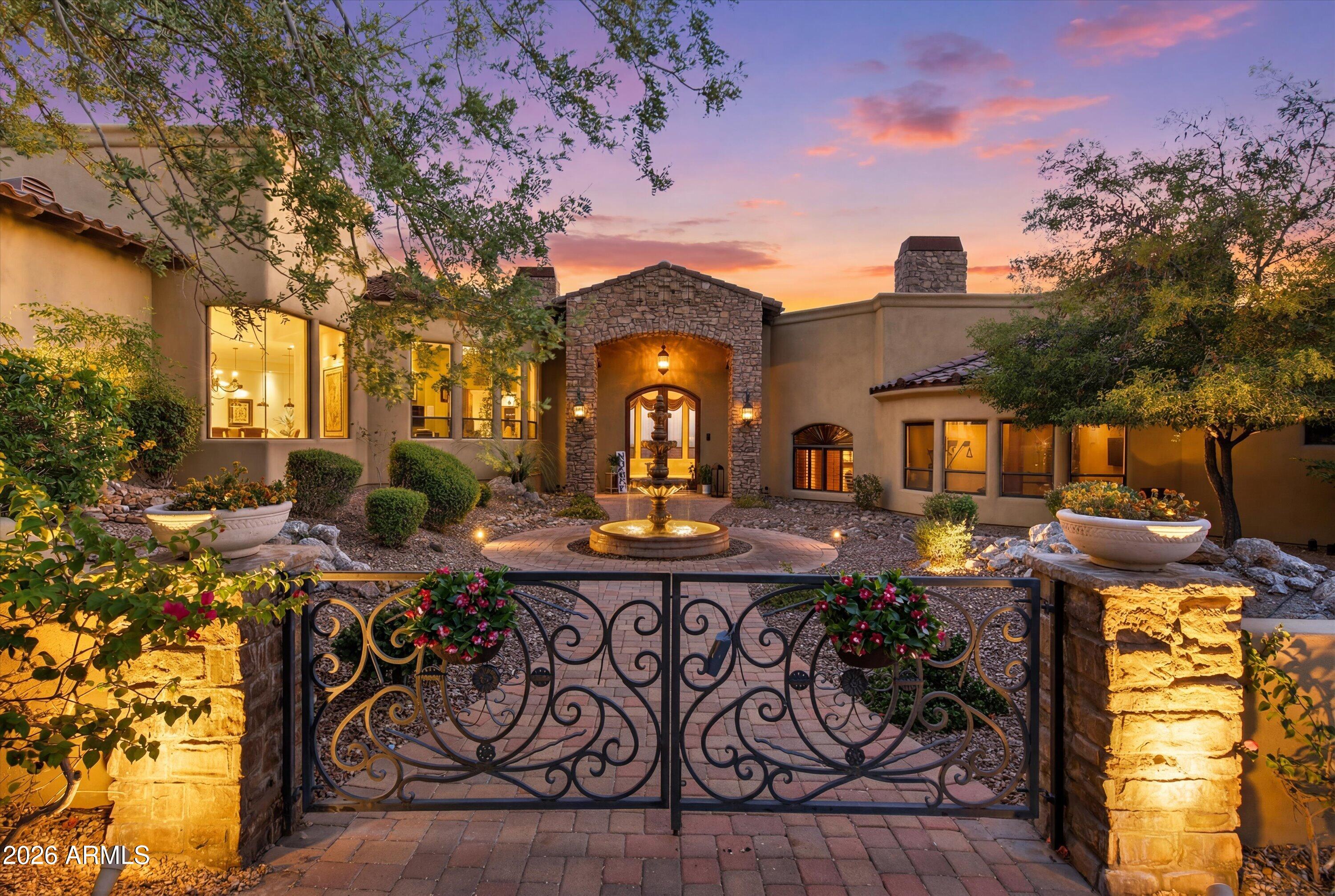 DIAMOND POINT AT LAS SENDAS MOUNTAIN - Residential