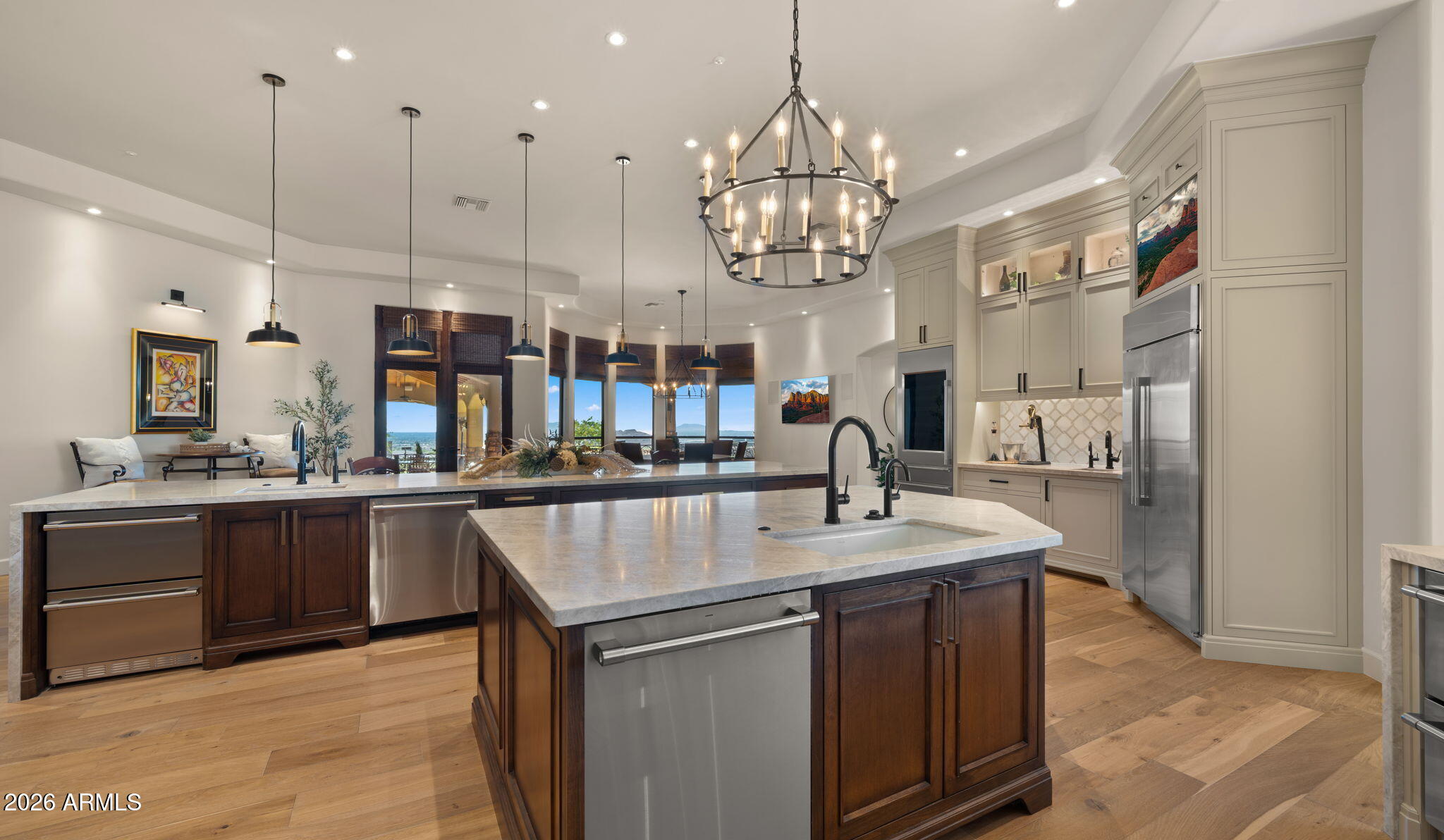 DIAMOND POINT AT LAS SENDAS MOUNTAIN - Residential
