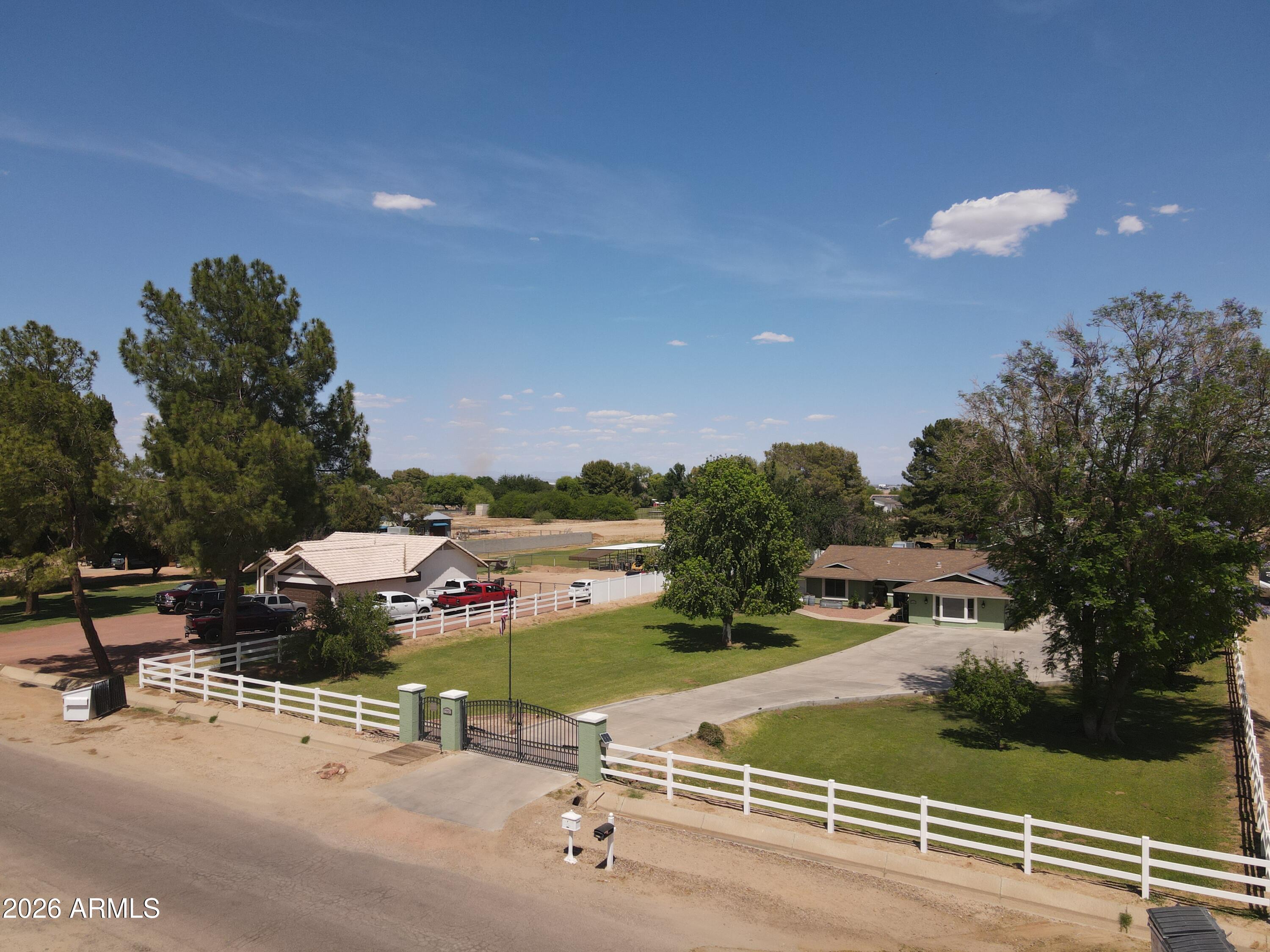 ROMOLA OF ARIZONA GRAPE FRUIT UNIT NO. 43 RESUB BL - Residential