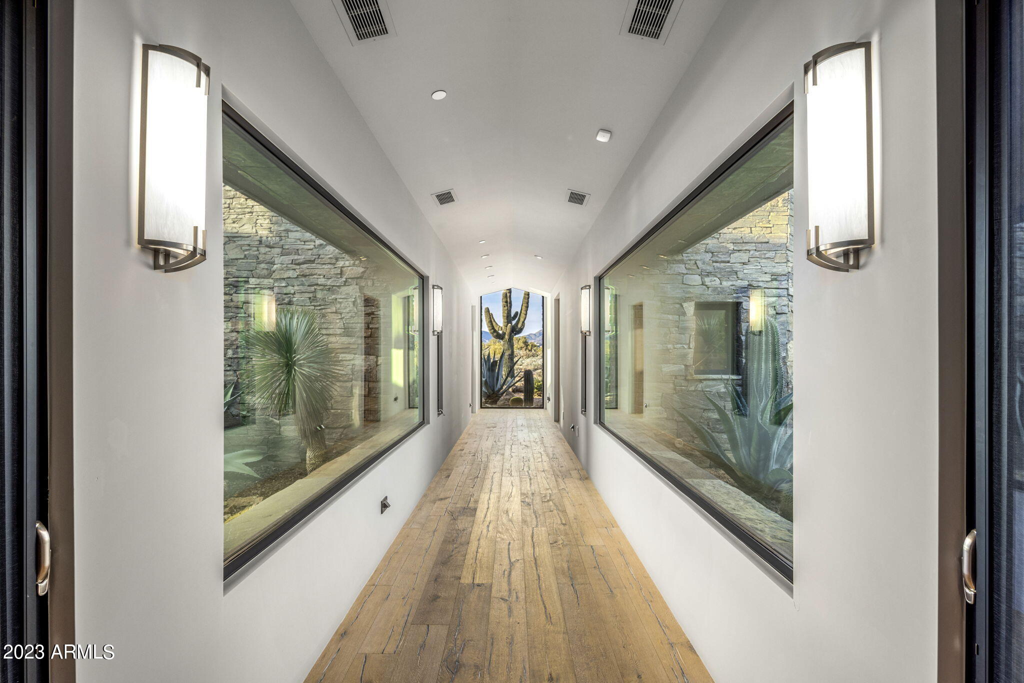 MIRABEL Club - Residential