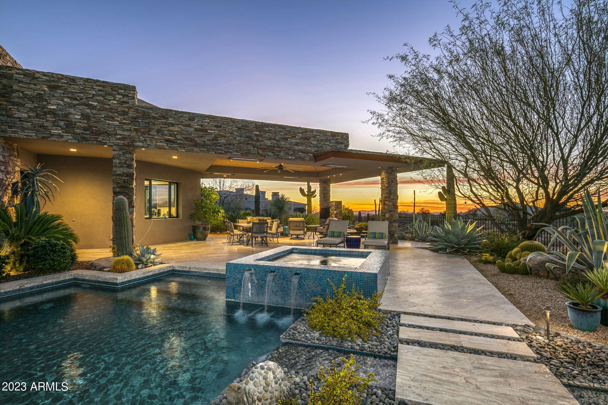 MIRABEL Club - Residential