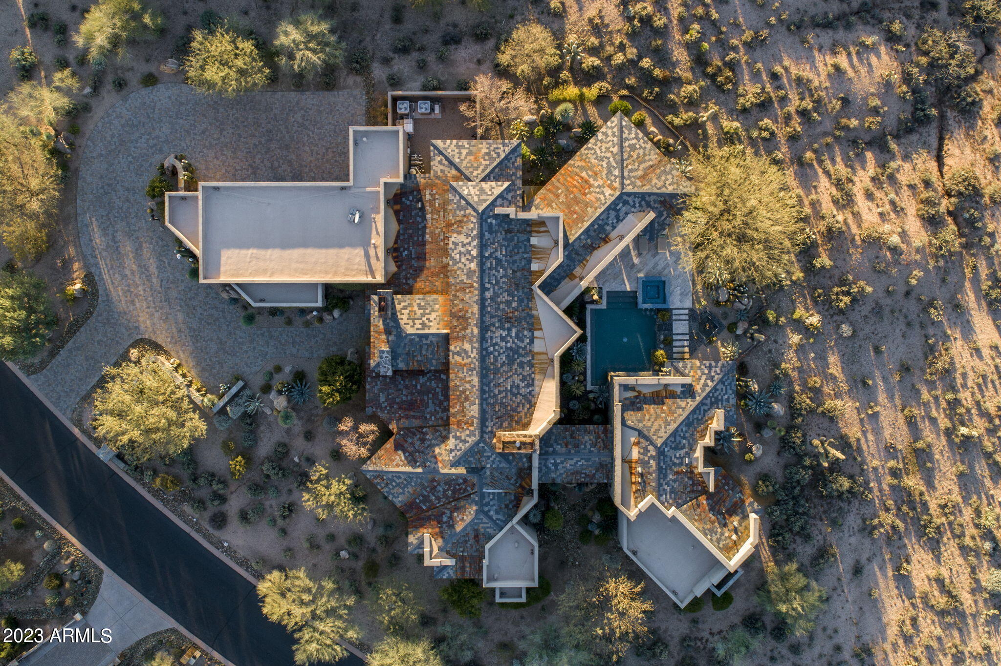 MIRABEL Club - Residential