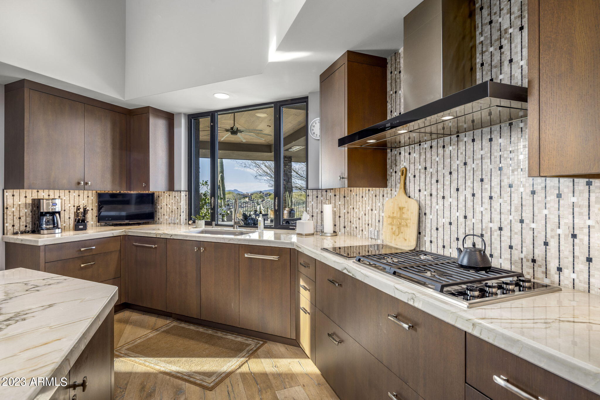 MIRABEL Club - Residential