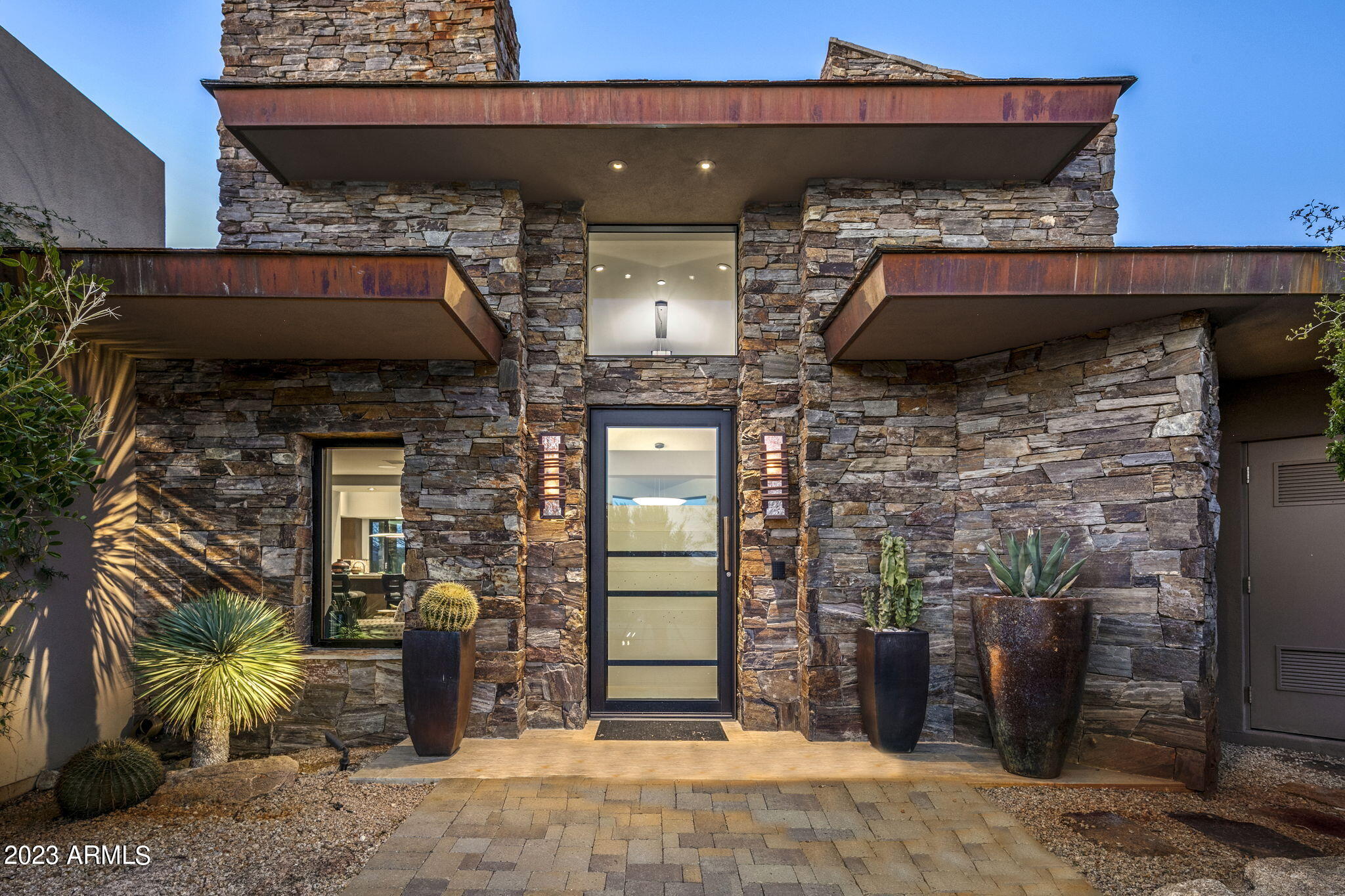 MIRABEL Club - Residential