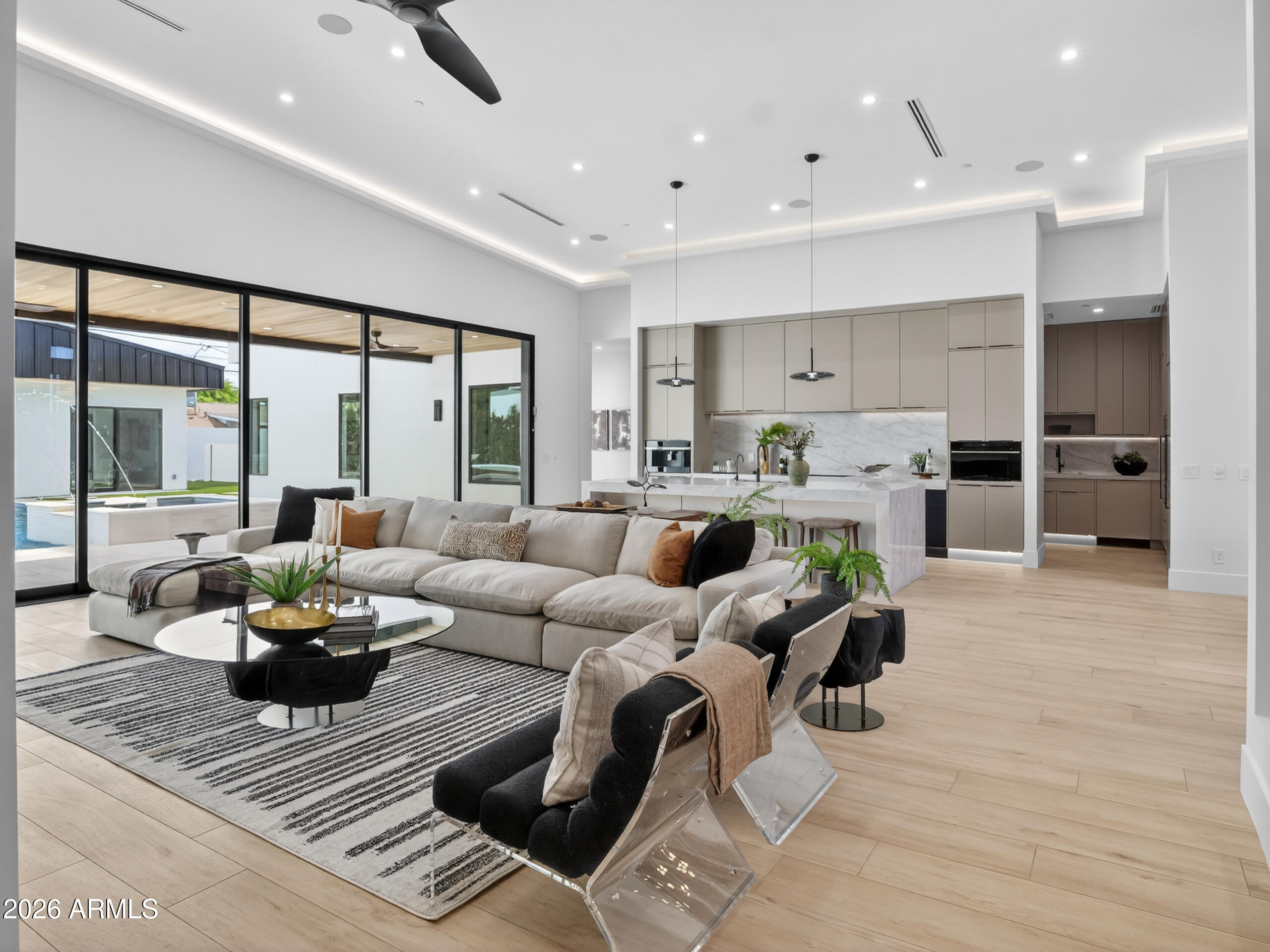 SCOTTSDALE COUNTRY ACRES ANNEX - Residential