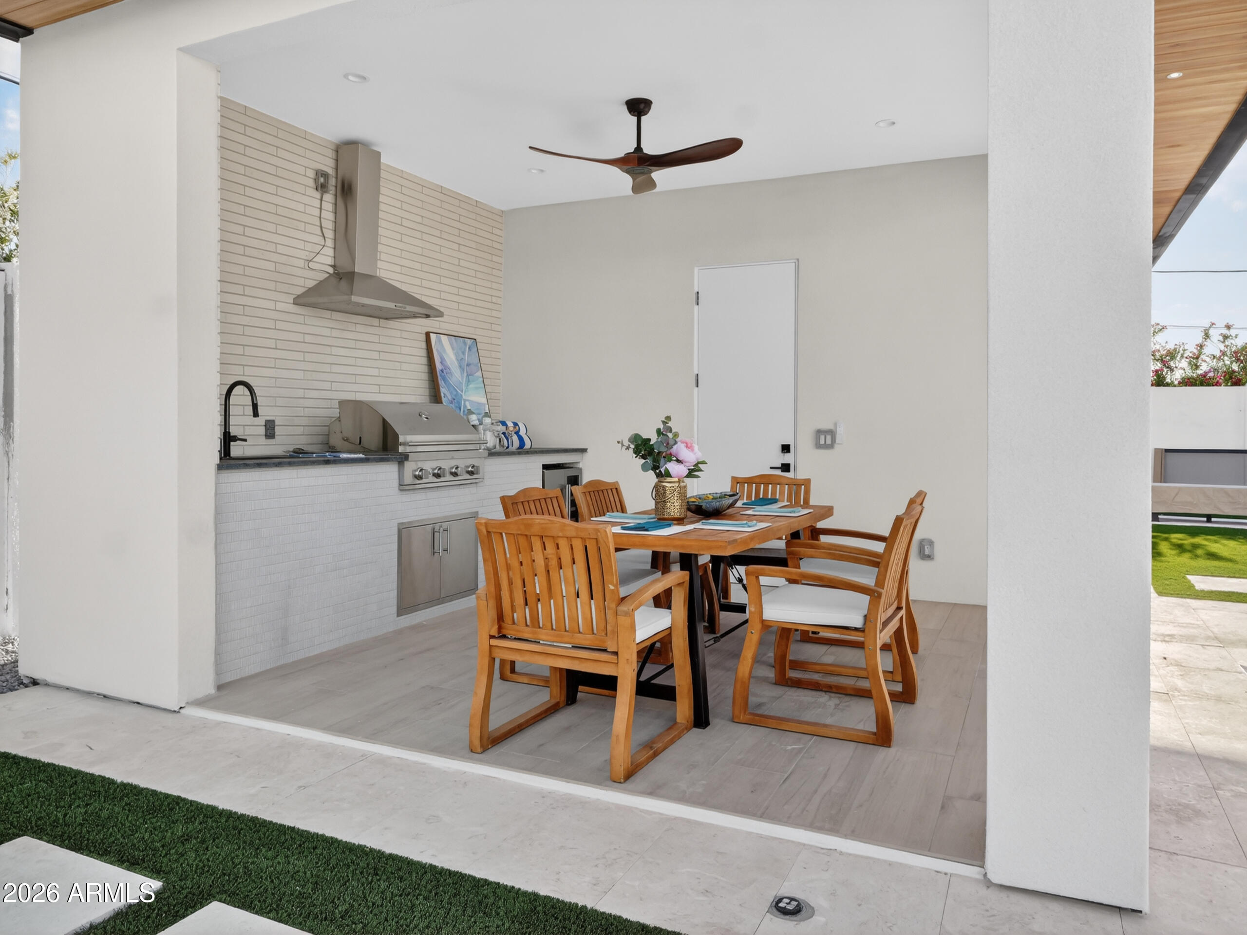 SCOTTSDALE COUNTRY ACRES ANNEX - Residential