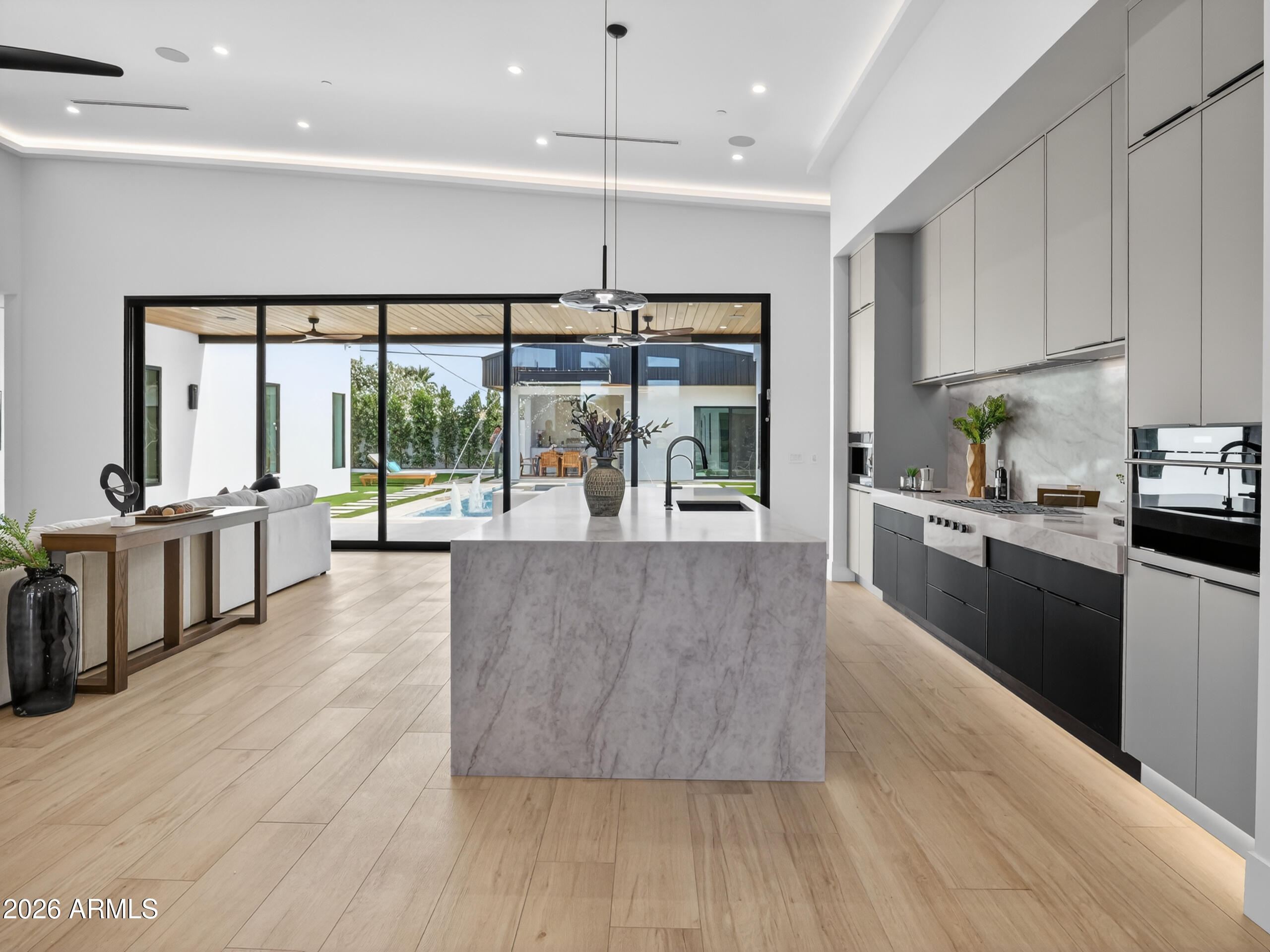 SCOTTSDALE COUNTRY ACRES ANNEX - Residential