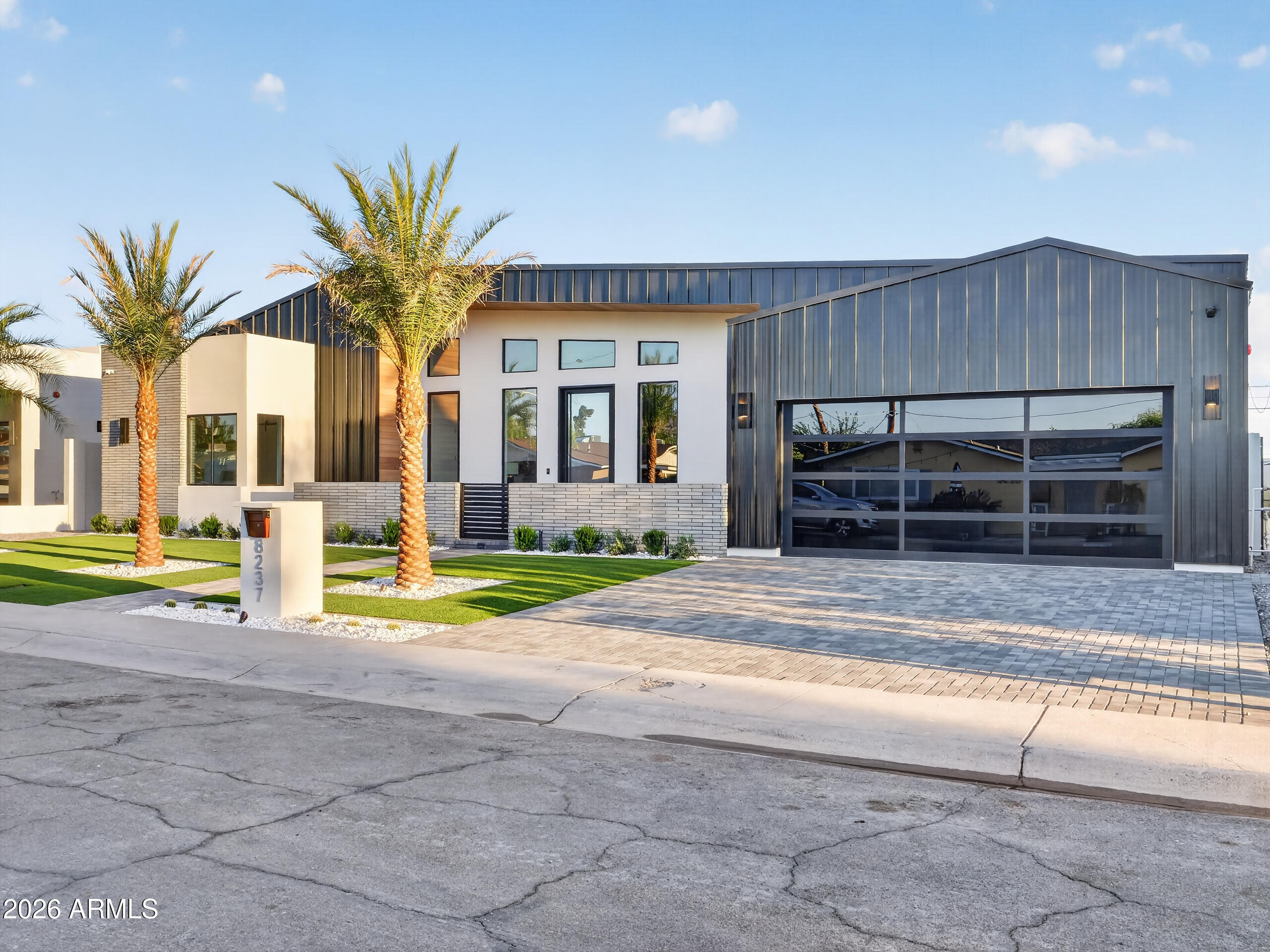 SCOTTSDALE COUNTRY ACRES ANNEX - Residential