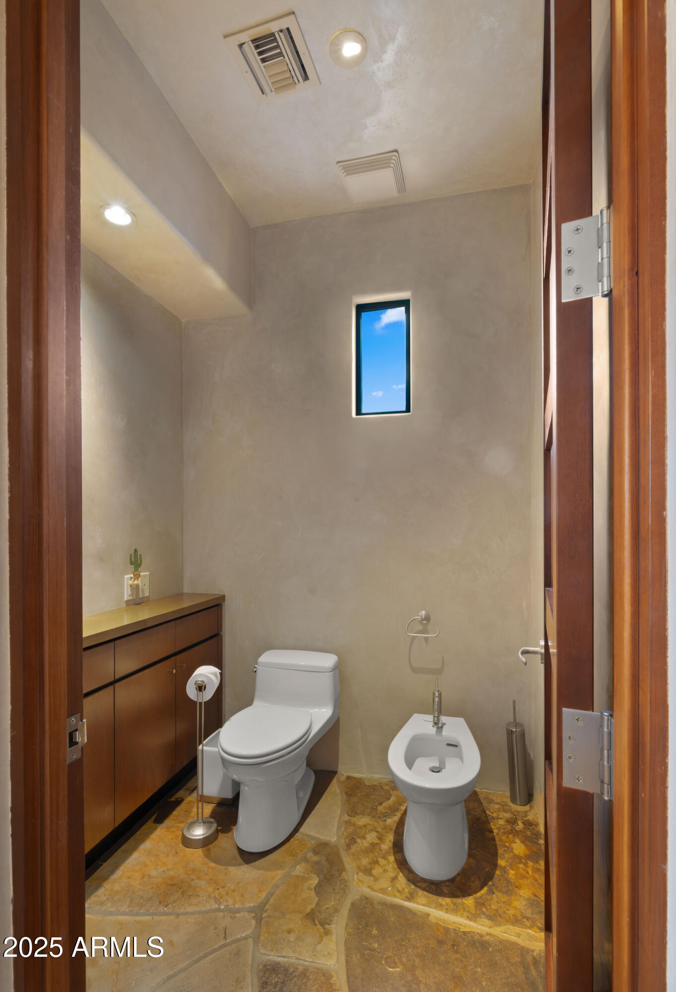 SINCUIDADOS UNIT 1 LT 1-108 TR A-L - Residential