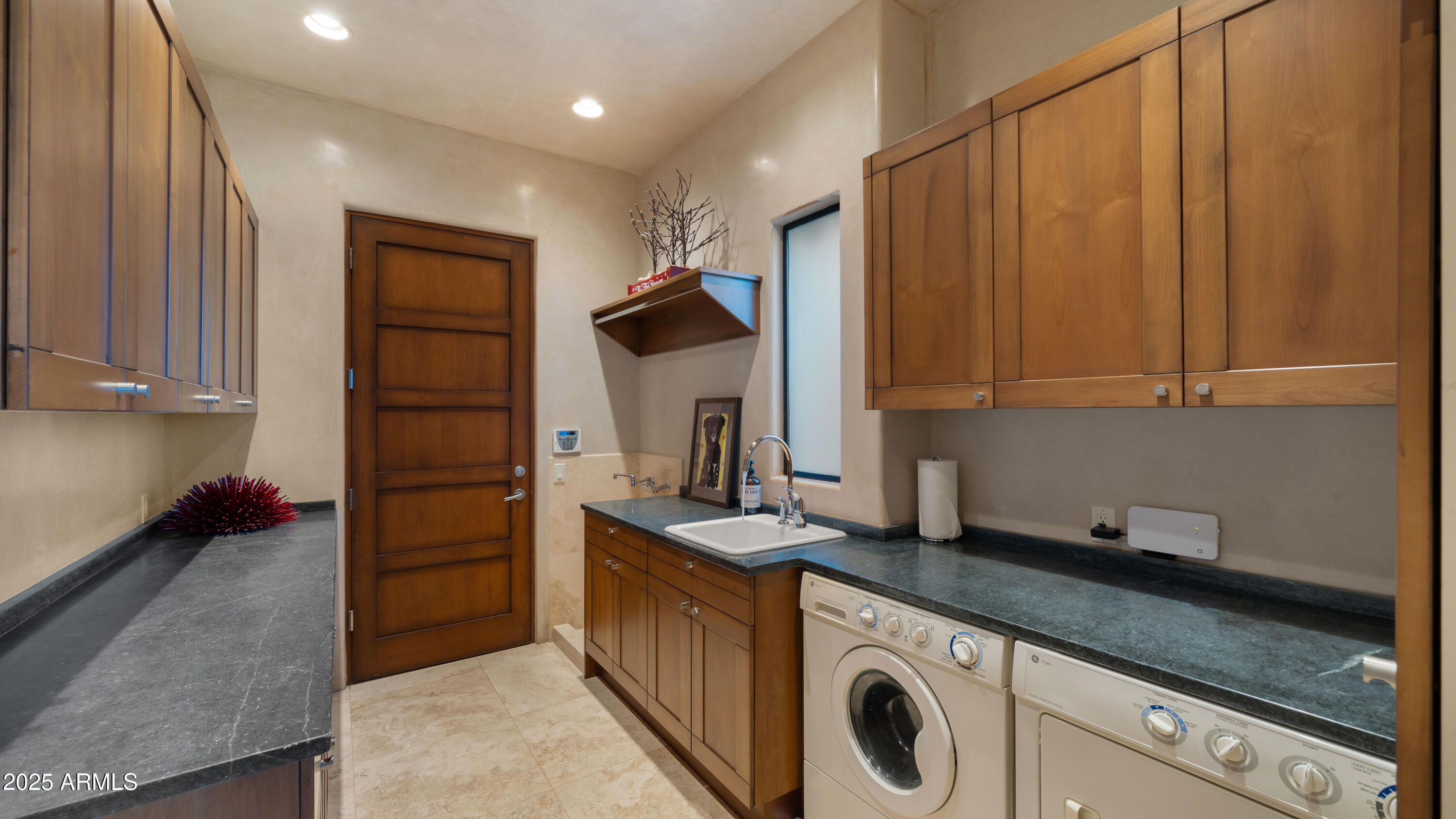 SINCUIDADOS UNIT 1 LT 1-108 TR A-L - Residential