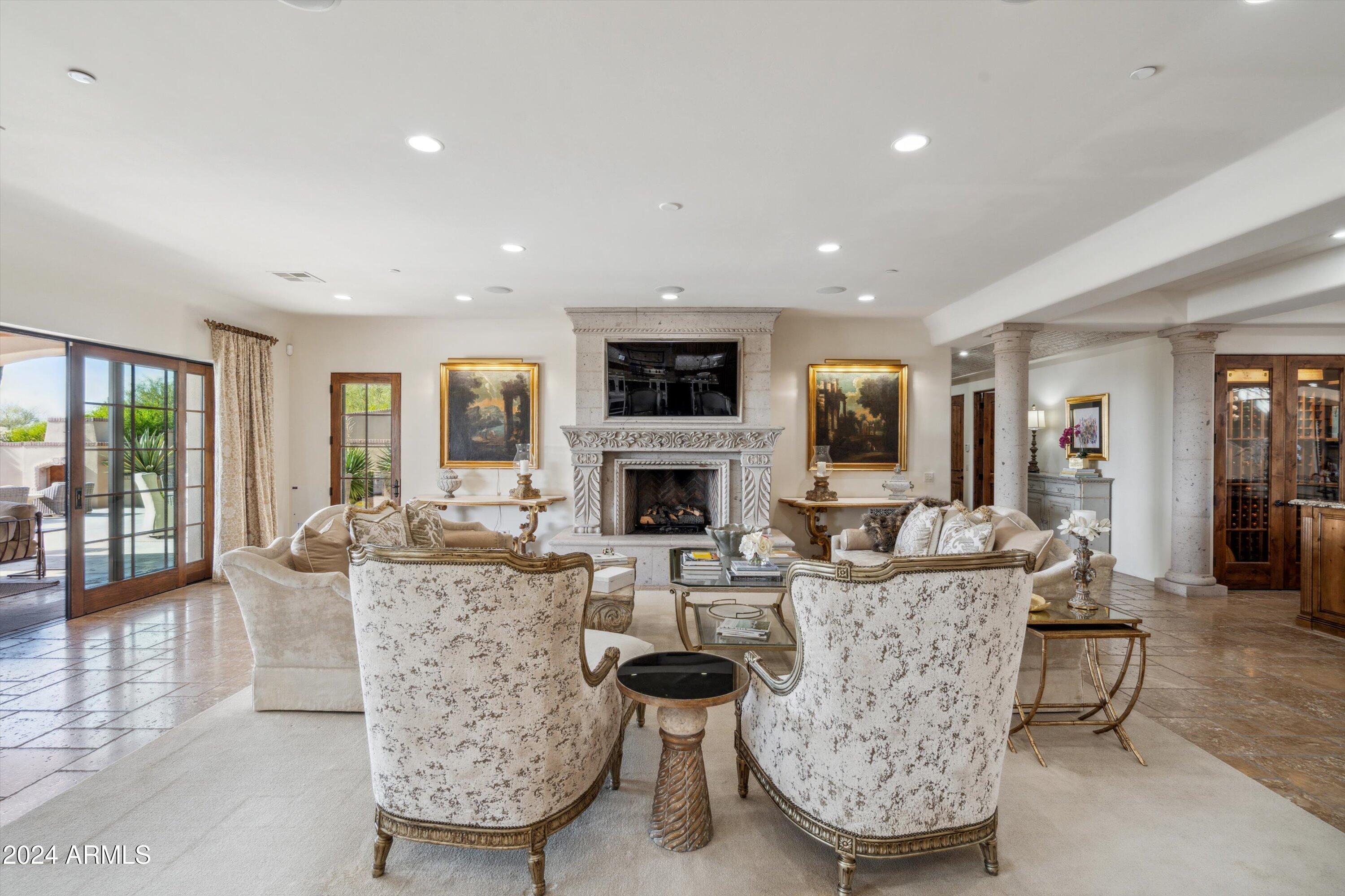 MIRABEL CLUB - Residential