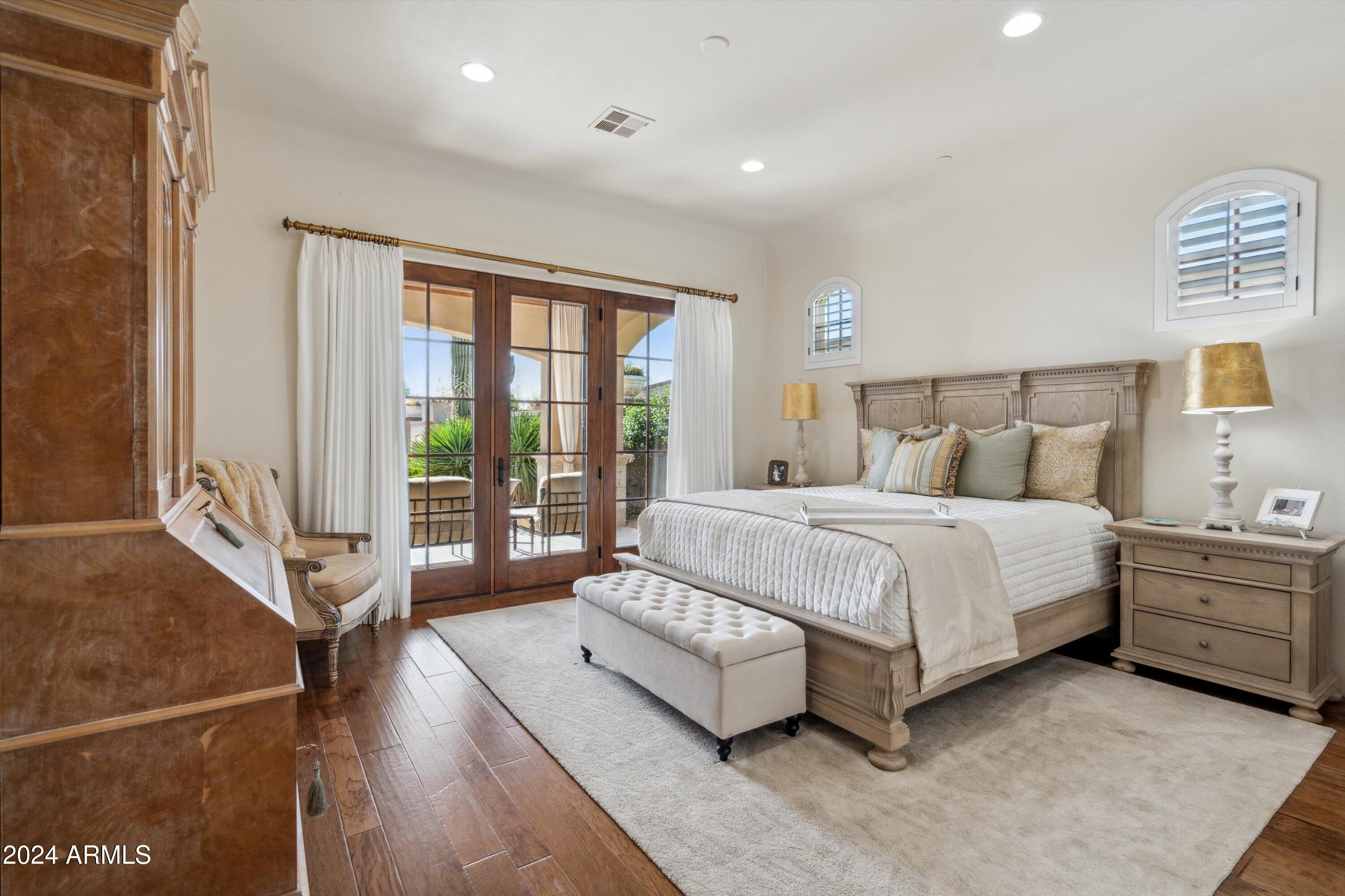 MIRABEL CLUB - Residential