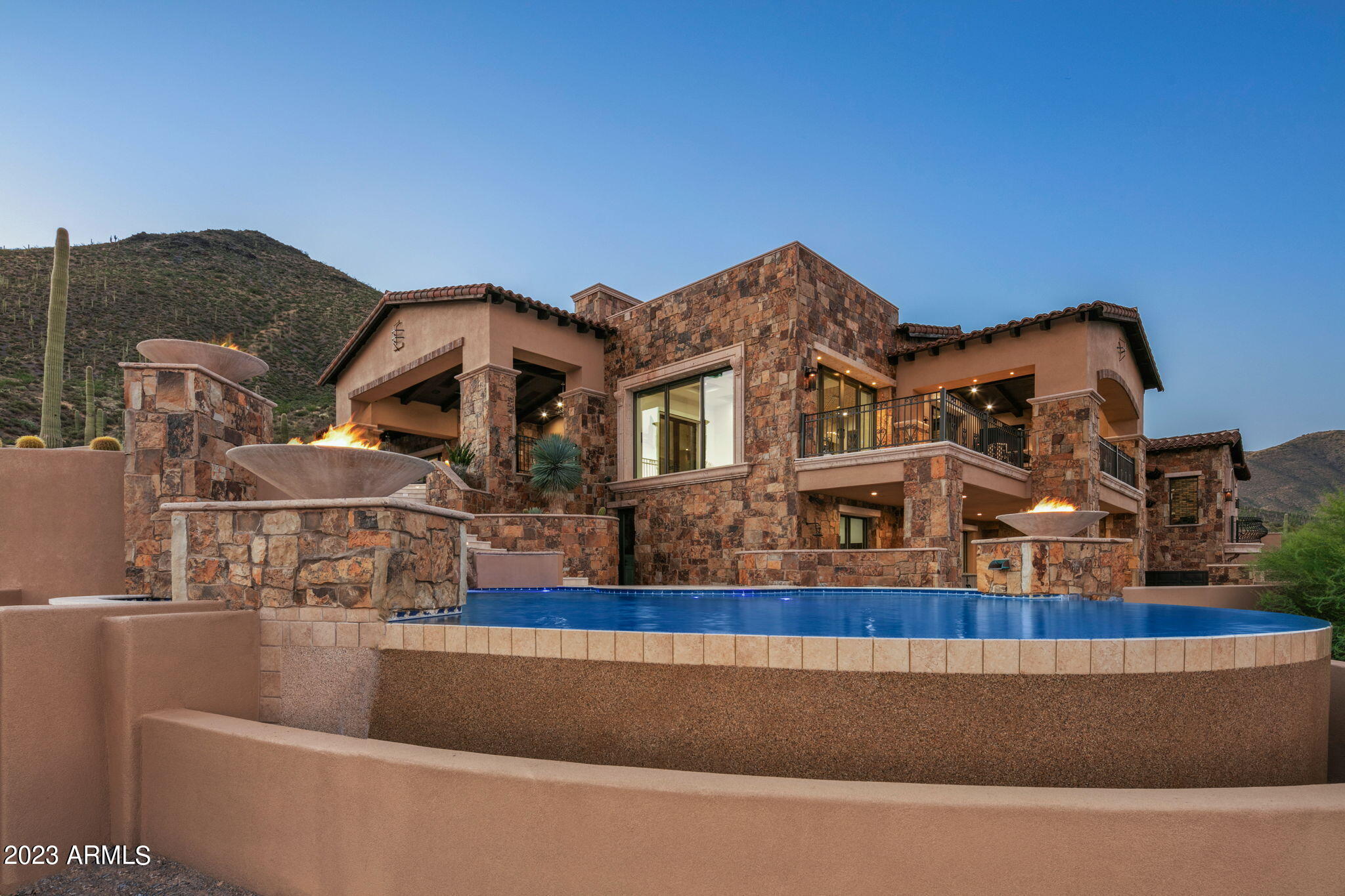 DESERT MOUNTAIN - Residential