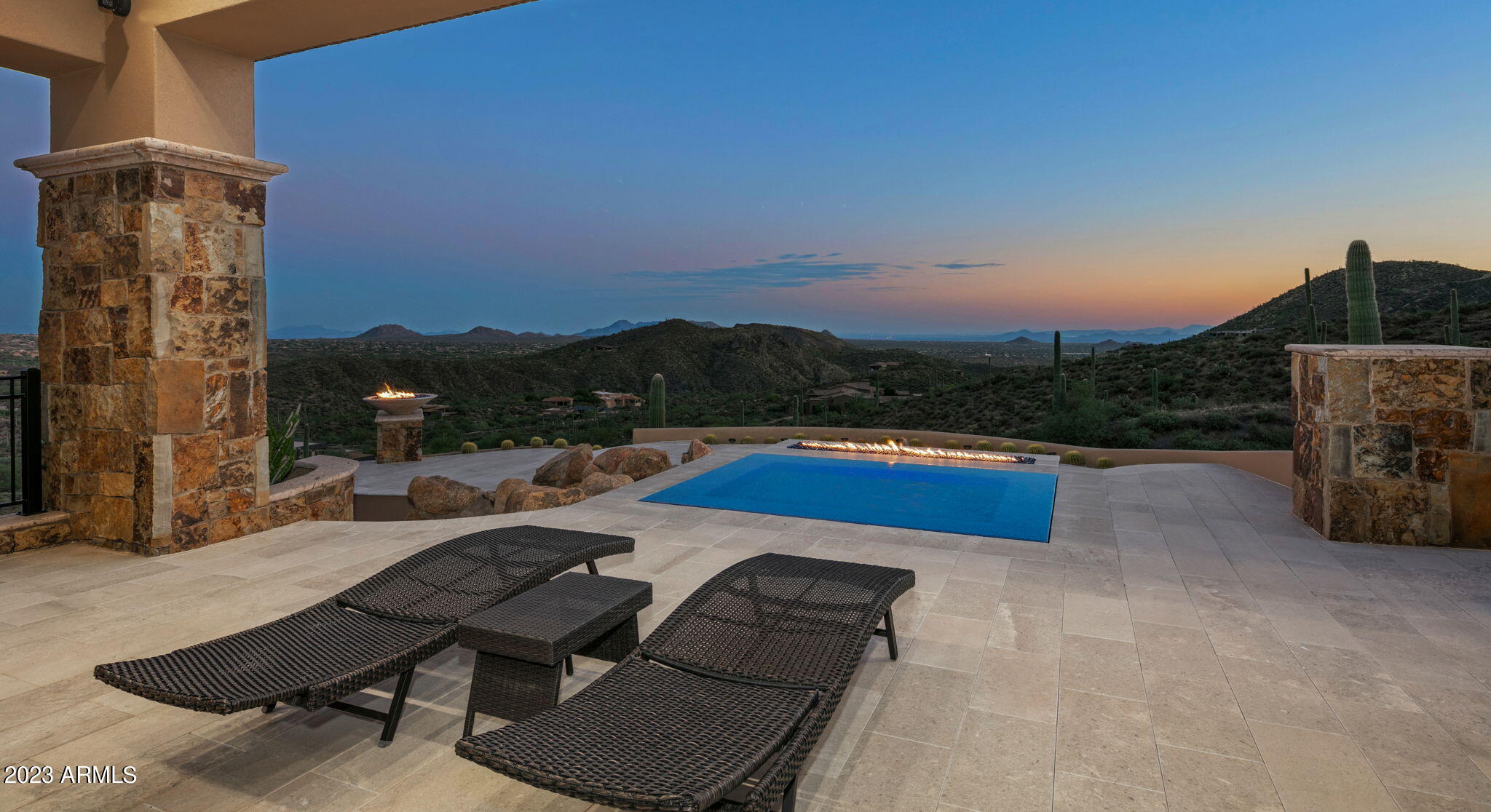 DESERT MOUNTAIN - Residential