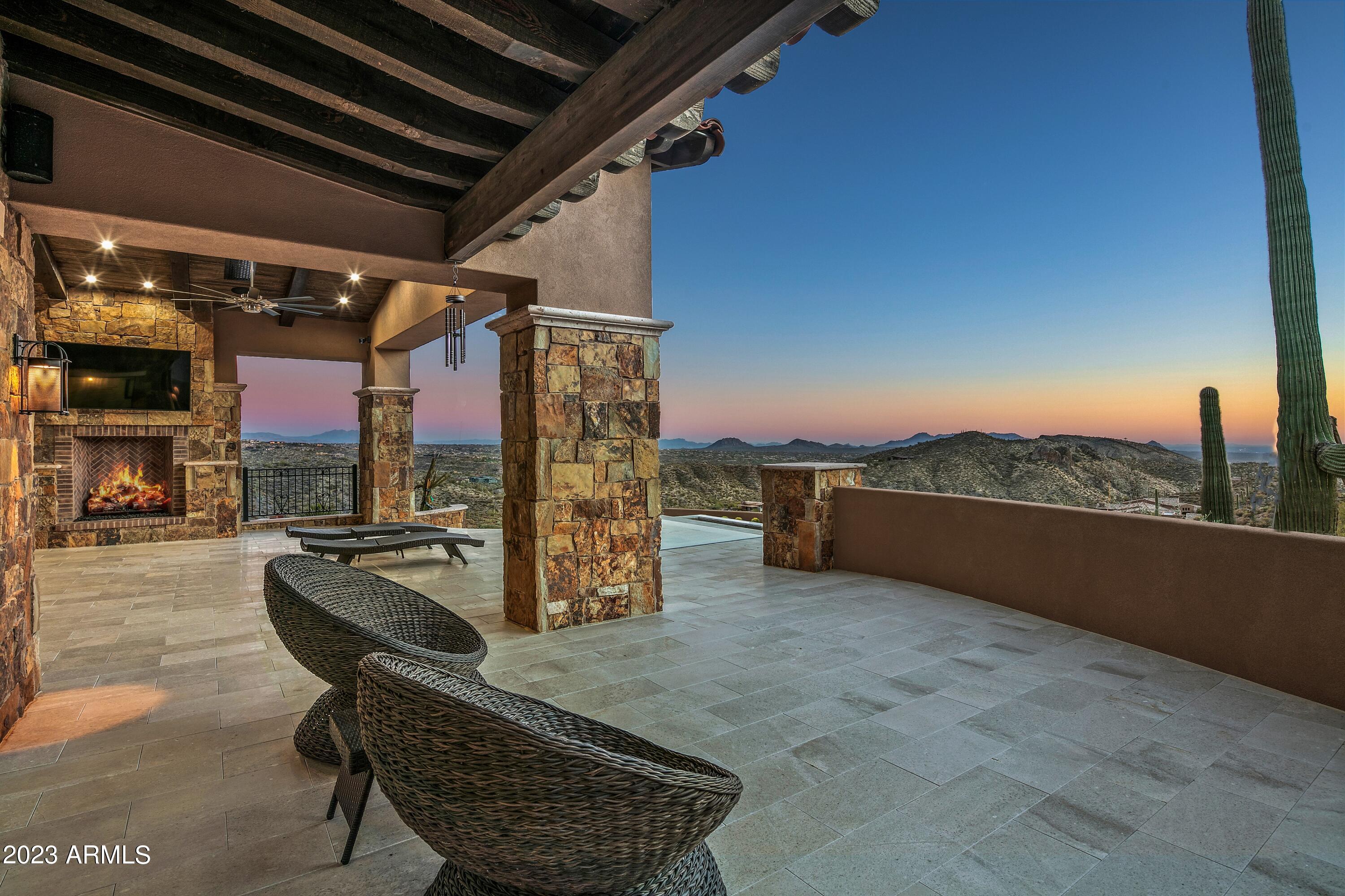 DESERT MOUNTAIN - Residential