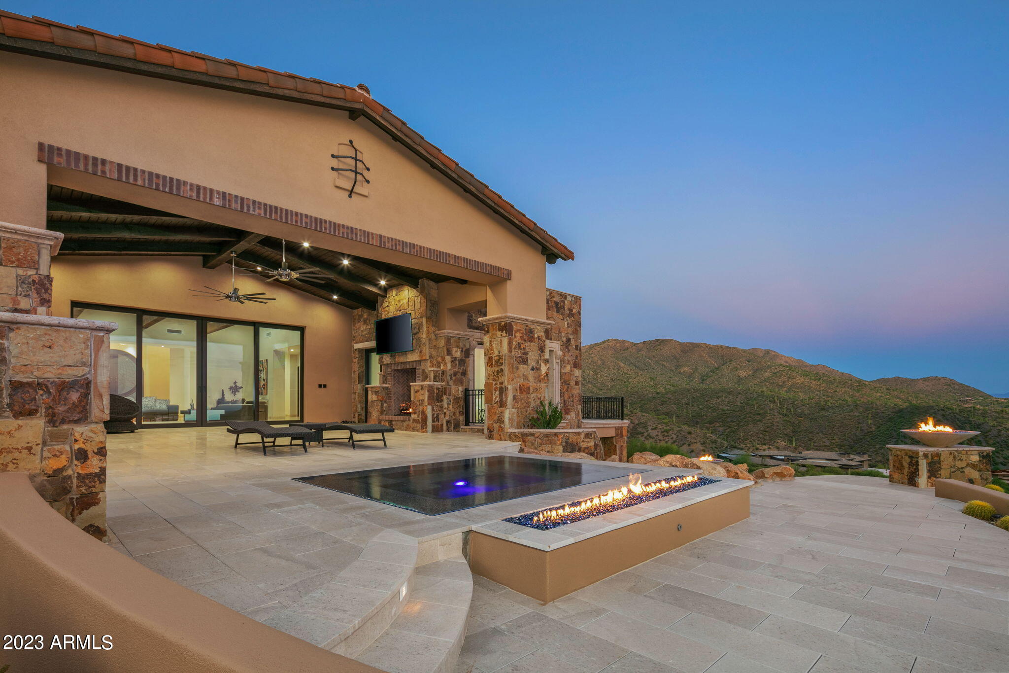 DESERT MOUNTAIN - Residential