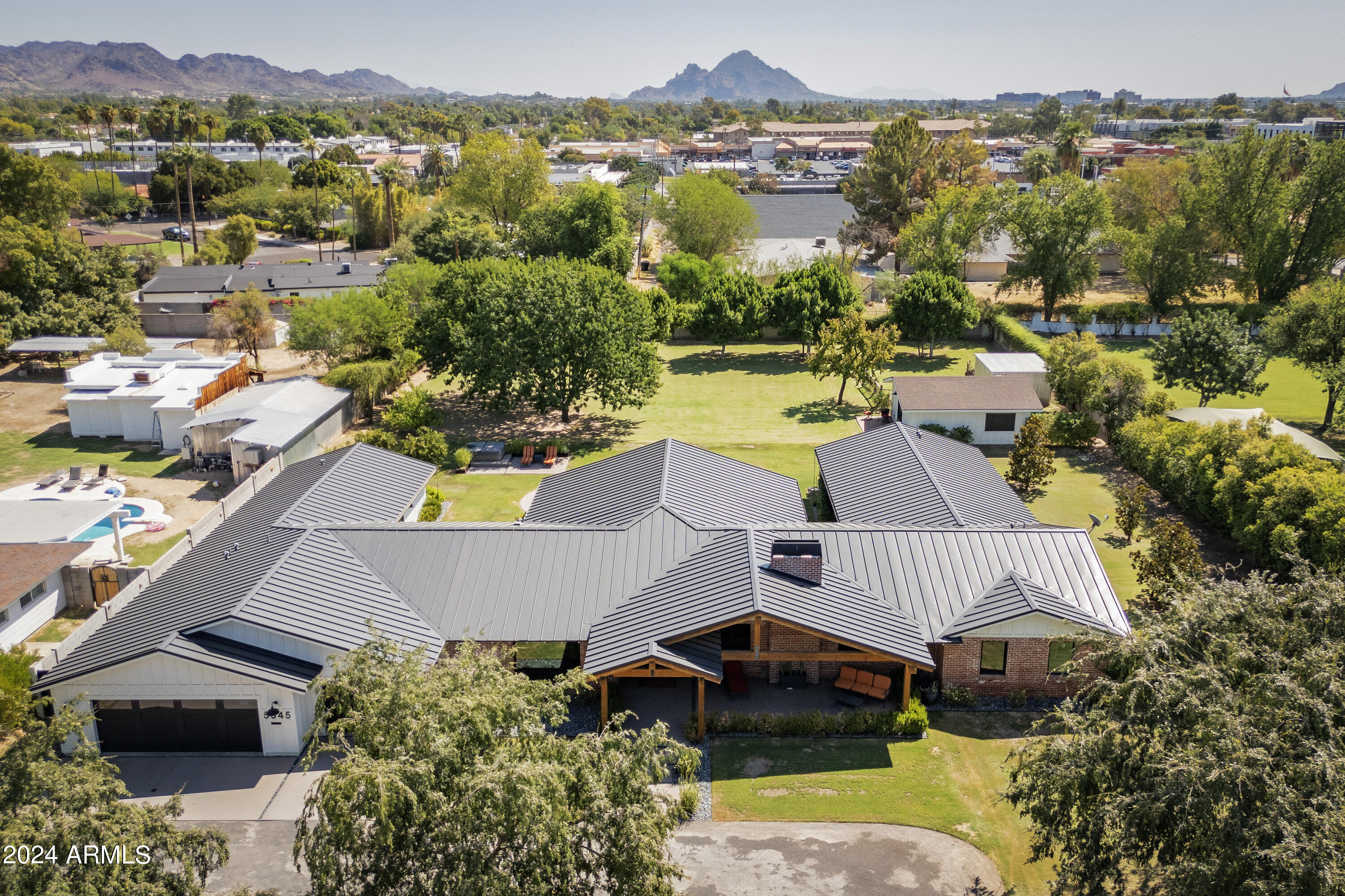 EVANS ADDITION TO ORANGEWOOD BLOCK 1 LOTS 1&2 - Residential